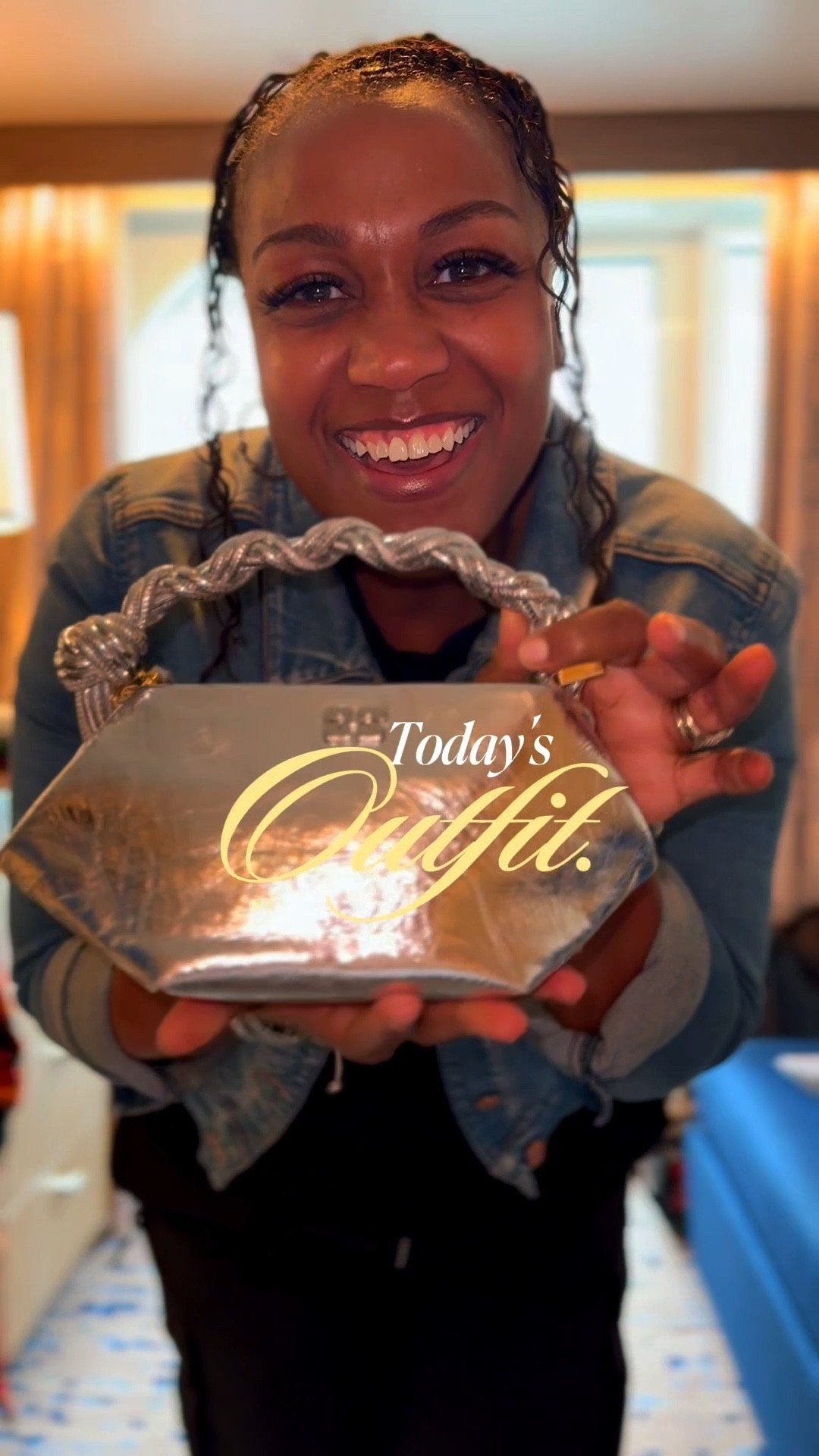 A Lil Silver Ganni and Balmain Day in these streetz of Spain.  🇪🇸 