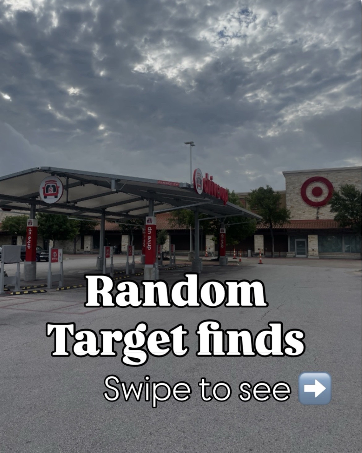 @Target has no business being this good right now 👀 🎯🍂 Fall is officially loading and the new arrivals are hitting different!I went in for one thing and ended up finding the ultimate pre-fall fashion pieces, the viral pj set everyone is losing their minds over (yes, it’s as soft as they say!), and the perfect transitional fall shoes.Which slide is your favorite? Let me know in the comments! 👇🔗 Link in bio to shop the full haul! Or comment "SHOP" and I’ll DM you the direct links to everything shown.

#LTKootd #LTKSeasonal #LTKselfcare