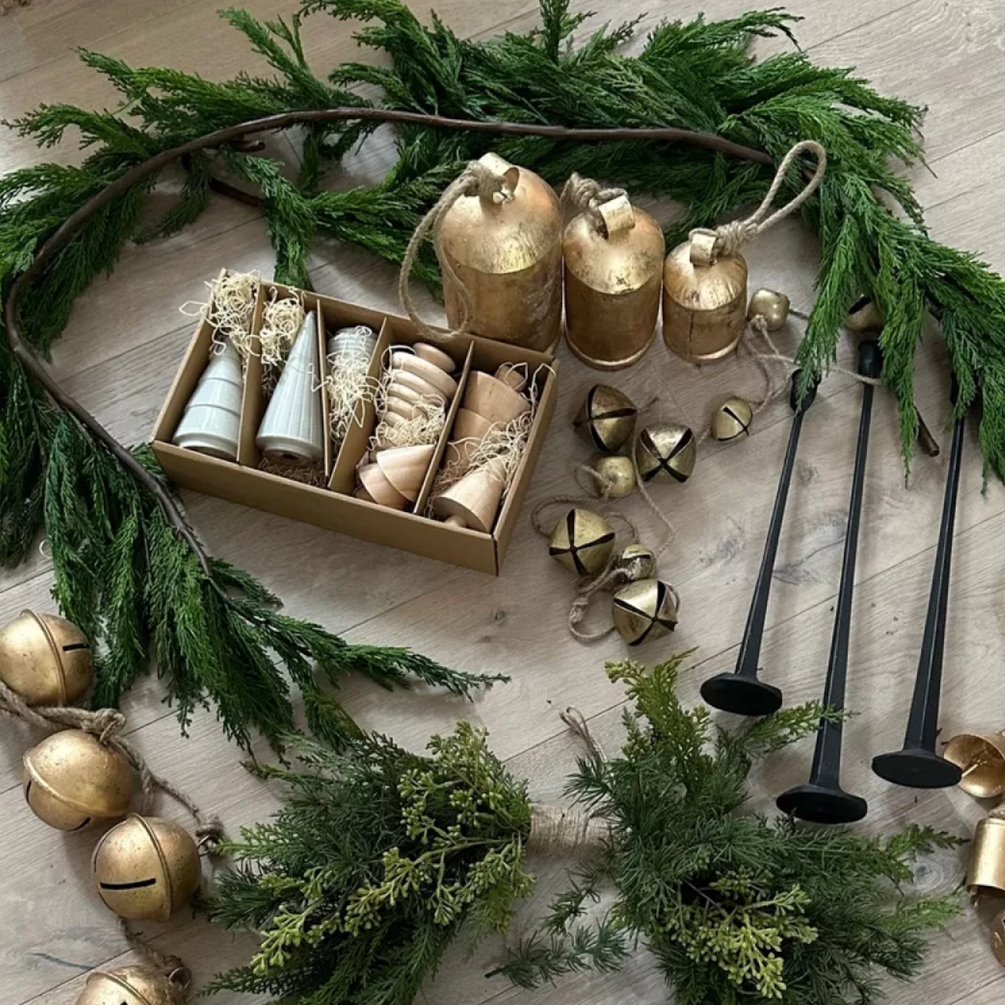 Wayfair has great Christmas decor. Plus amazing STEALZ Up to 80% off plus FREE reliable shipping NOW through December 1st. 

#LTKSeasonal #LTKCyberWeek #LTKHoliday