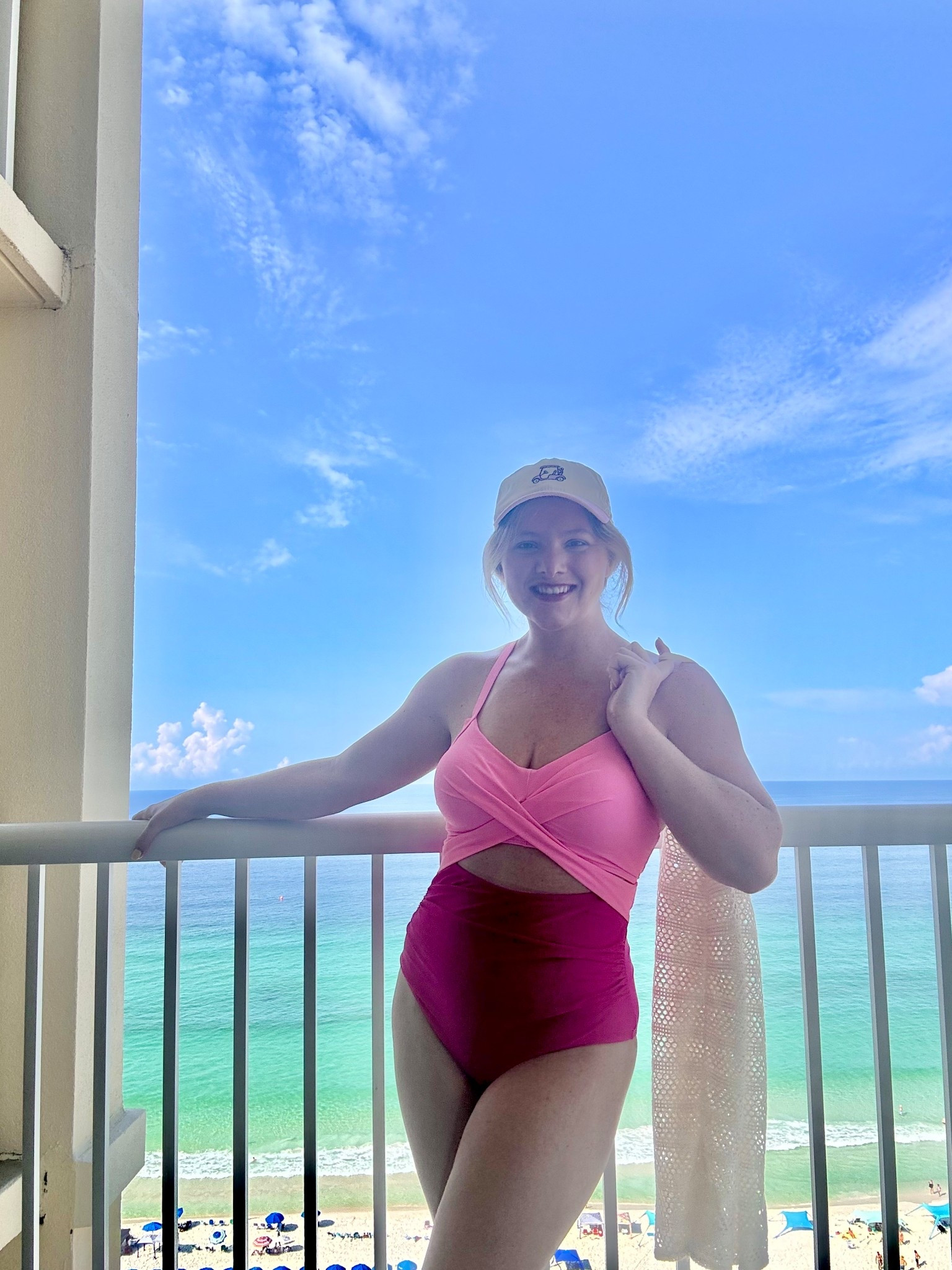 One piece action 

#LTKSaleAlert #LTKStyleTip #LTKHome