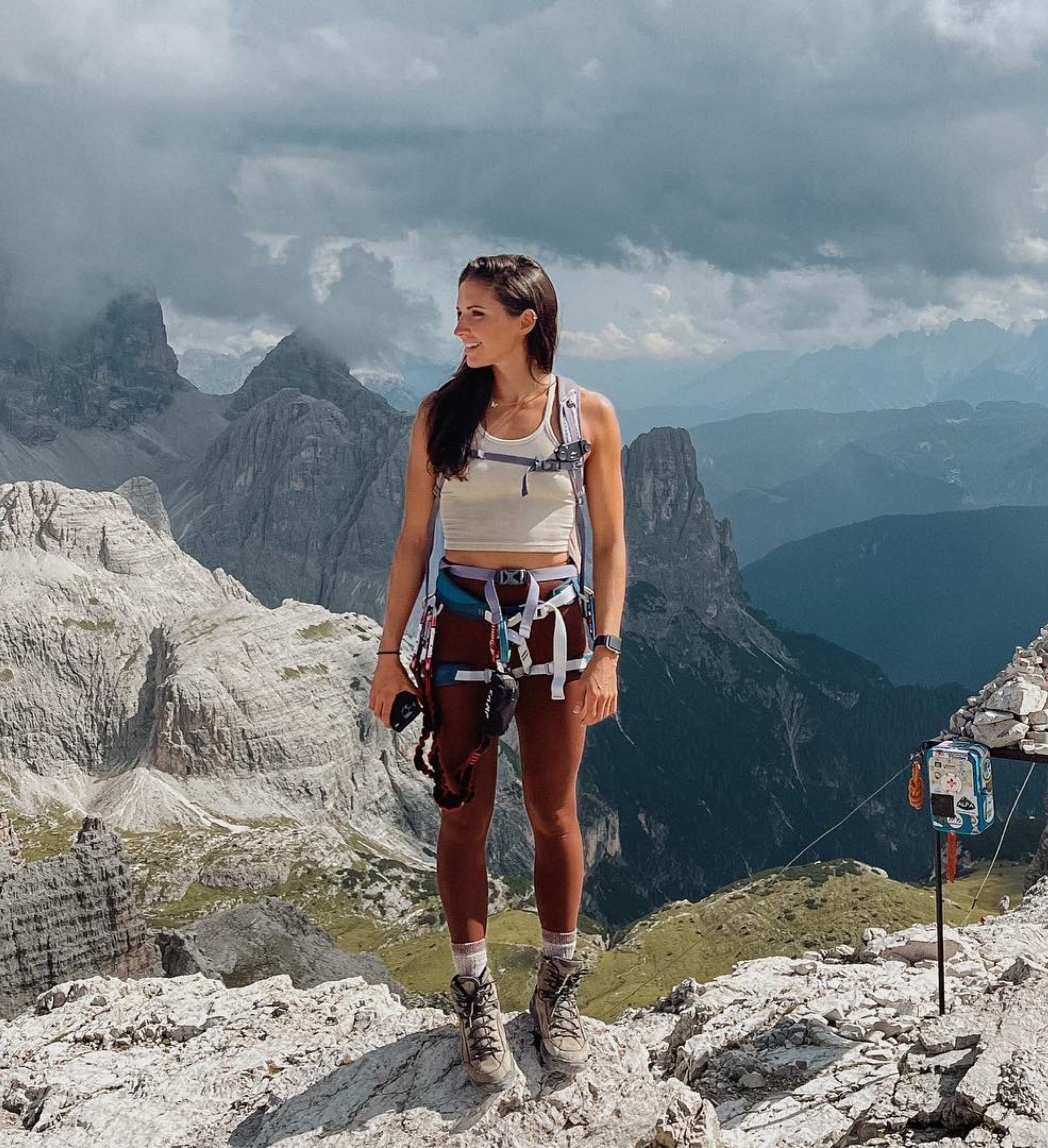 Leggings are actually vitality but I found a super close Gymshark pair that I own too! Or my favorite align leggings which they have in brown. The perfect fall hiking outfit!! The happiness runs tank from Free People will always be a go to. The length is perfect to pair with leggings and the cut is so flattering! #hikingoutfit #hiking #fall #fallhikingoutfit #falloutfit #freepeople #gymshark #backcountry #hikingboots #fpmovement

#LTKfit #LTKSeasonal #LTKtravel