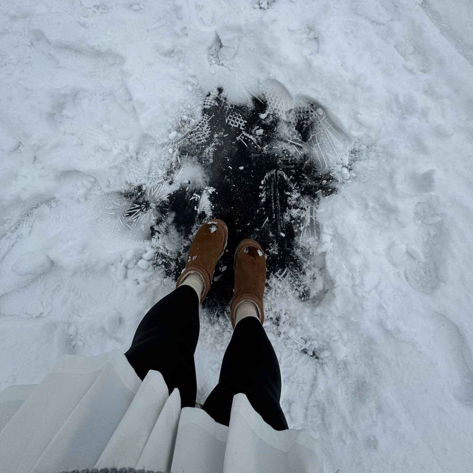 Winter OOTD ❄️ 
uggs: 8
skirt: XL 
sweater: XXL 


#LTKSeasonal #LTKPlusSize #LTKStyleTip