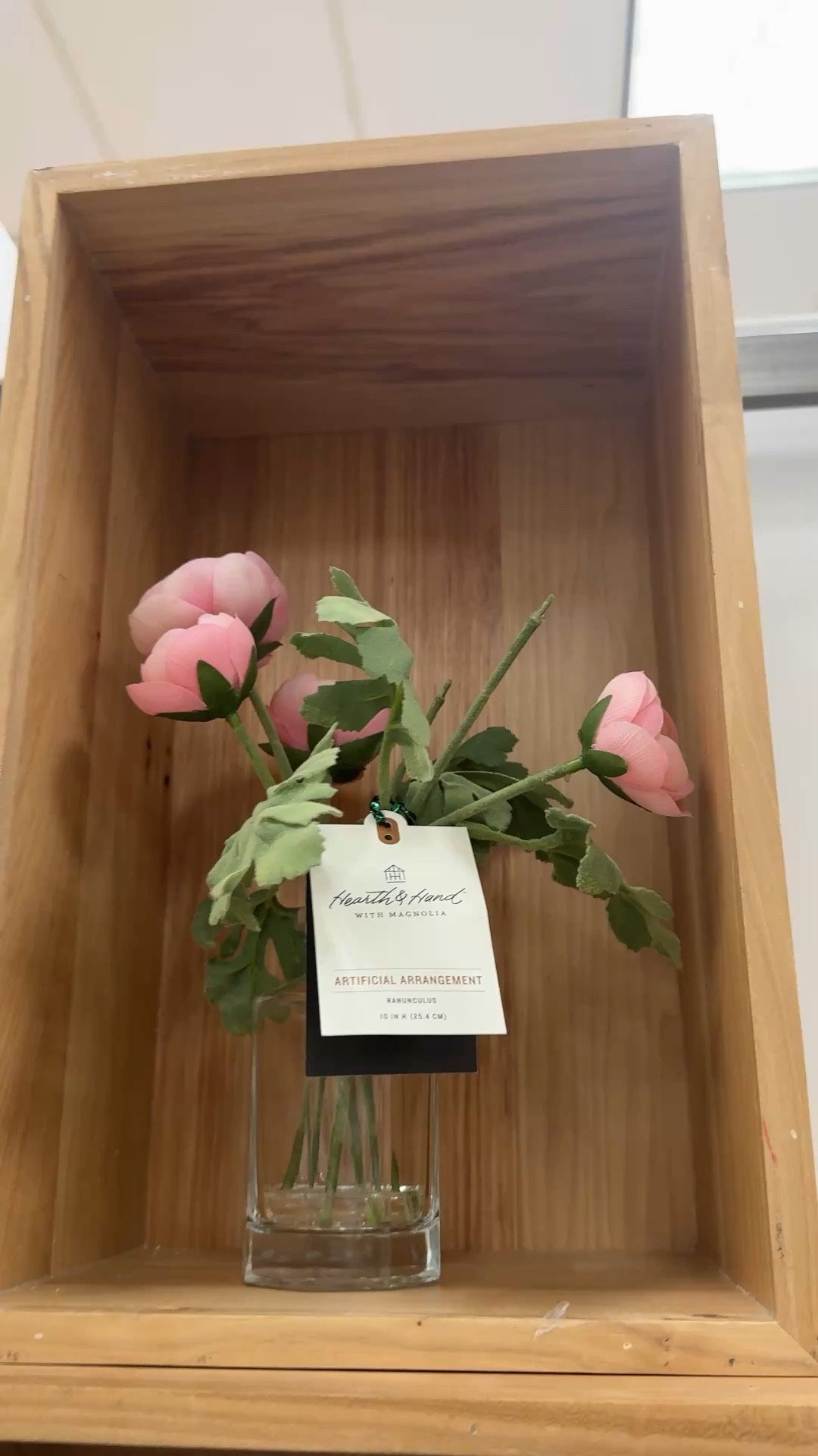 Target threshold  pink flower stem 

#LTKSeasonal #LTKOver40
