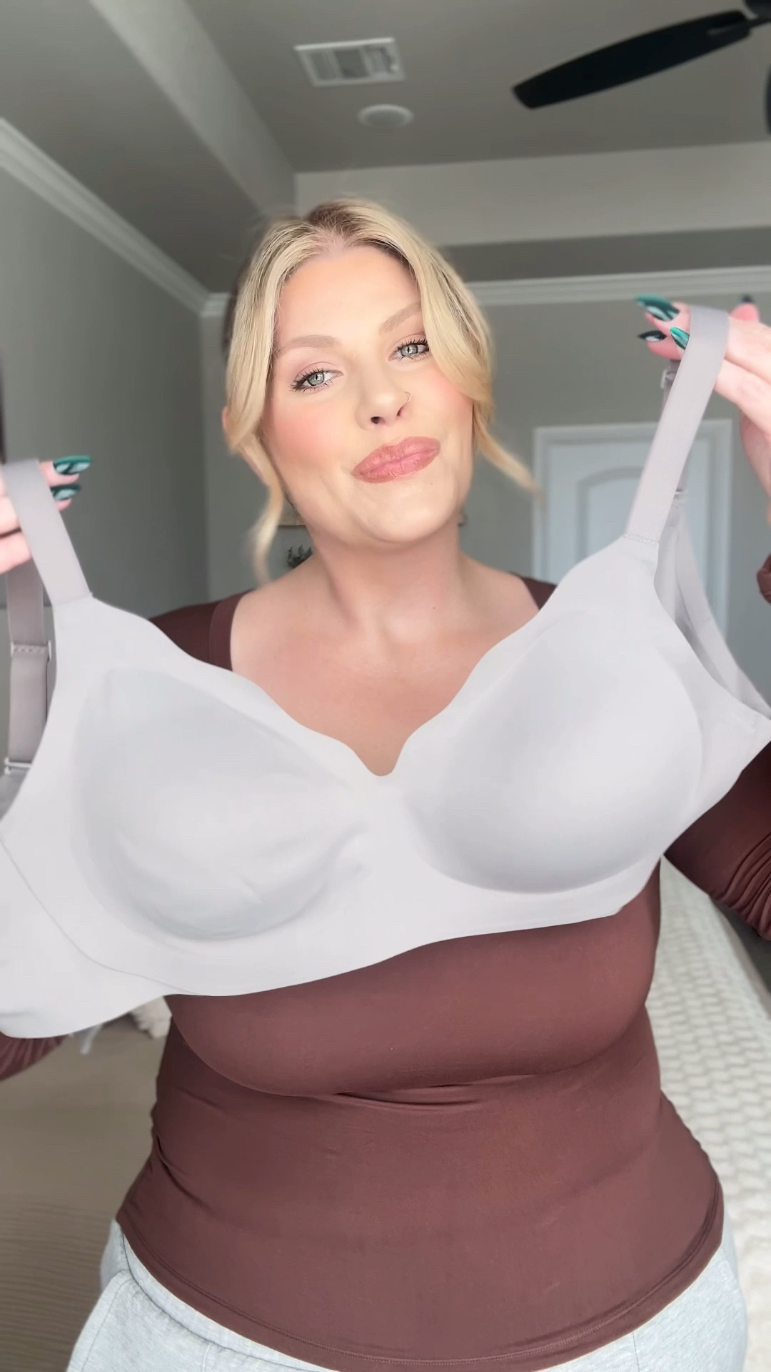 The perfect comfortable but supportive wireless bra from Amazon 👏🏻 

And it’s under $18 for Black Friday!

My favorite Pumiey tops are also 30% off 



#LTKCyberWeek #LTKMidsize #LTKPlusSize