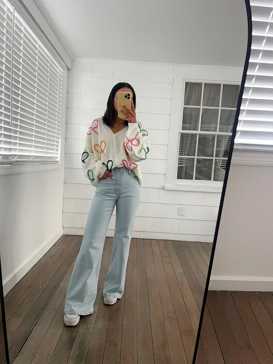 Valentine’s Day outfit- sweater in s, sneakers sized down a full size! 

 

#LTKSeasonal