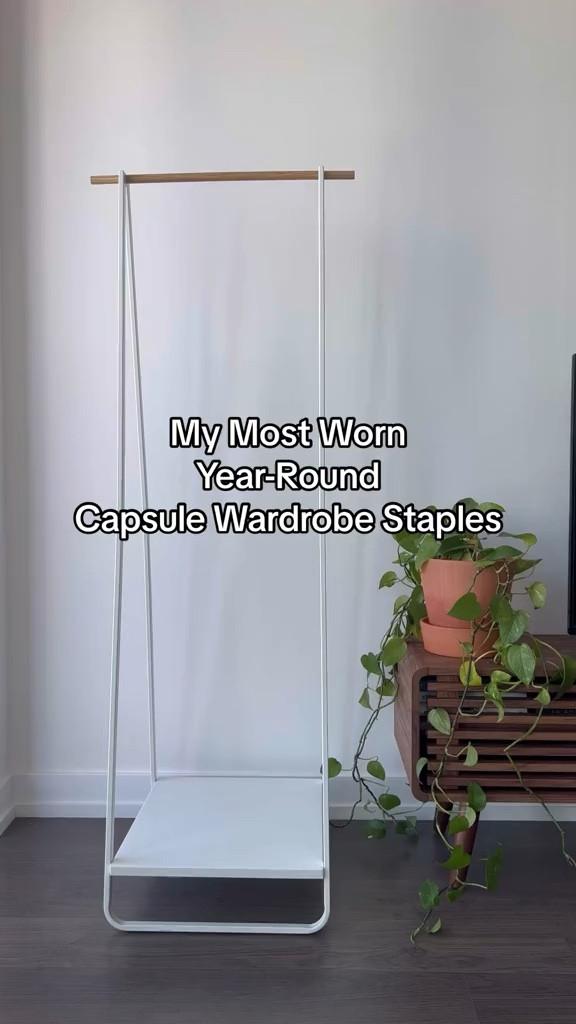 My most worn year round capsule wardrobe staples 