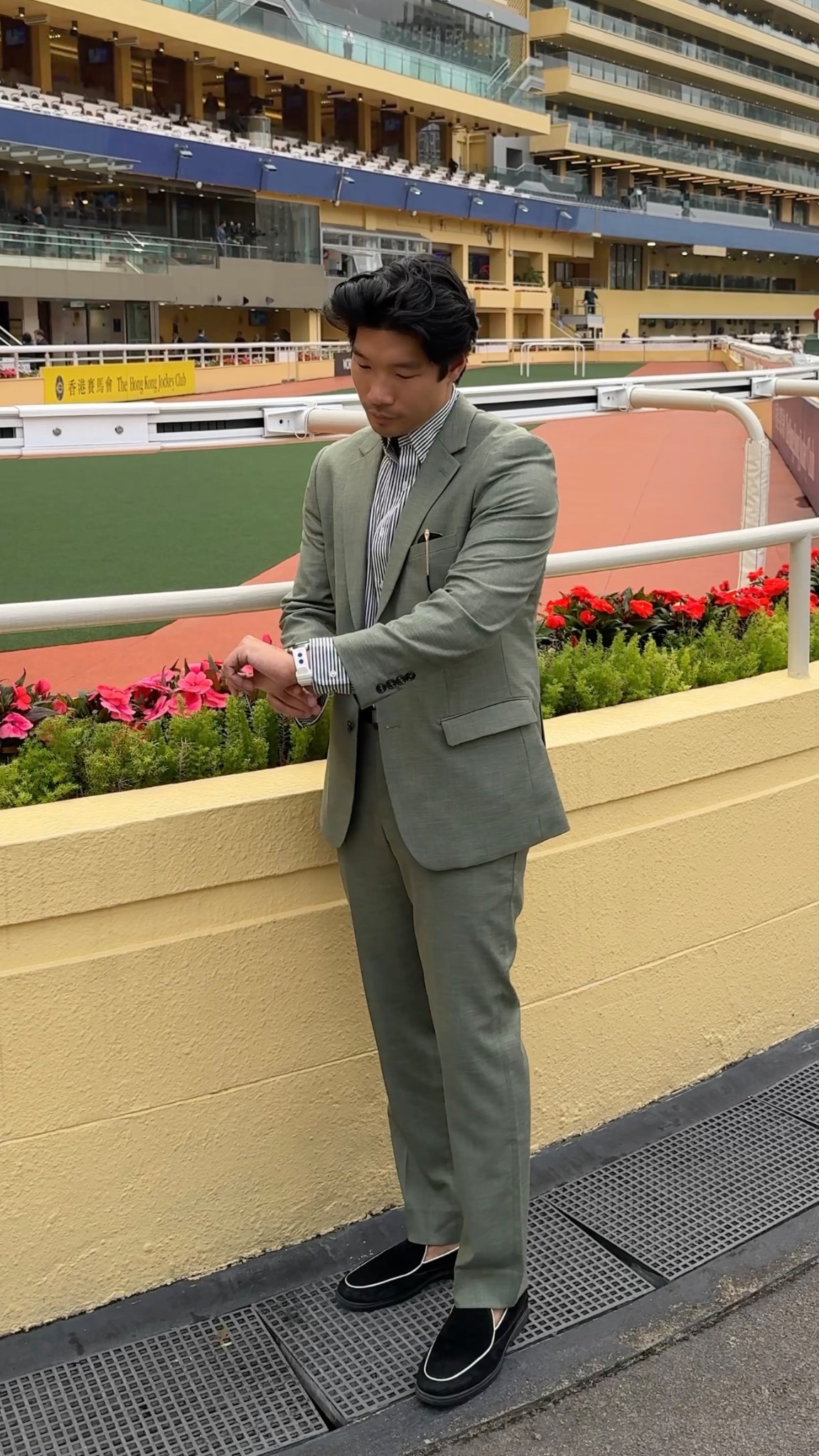 Olive linen suit — spring and summer suit idea for men 

#LTKTravel #LTKMens #LTKootd