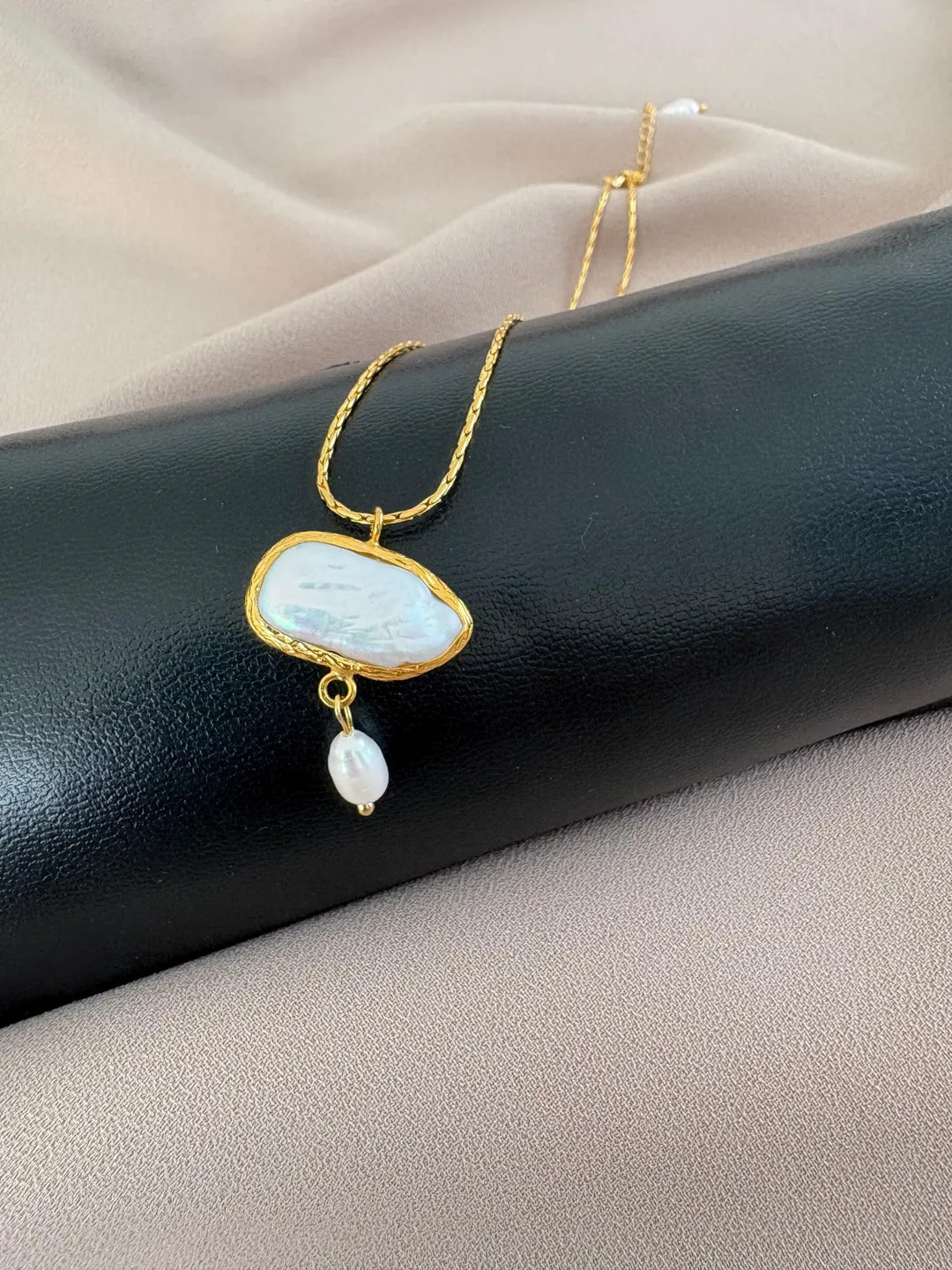 Unique Natural Single Pearl Pendant Square Chain Necklace - Etsy | Etsy (US)