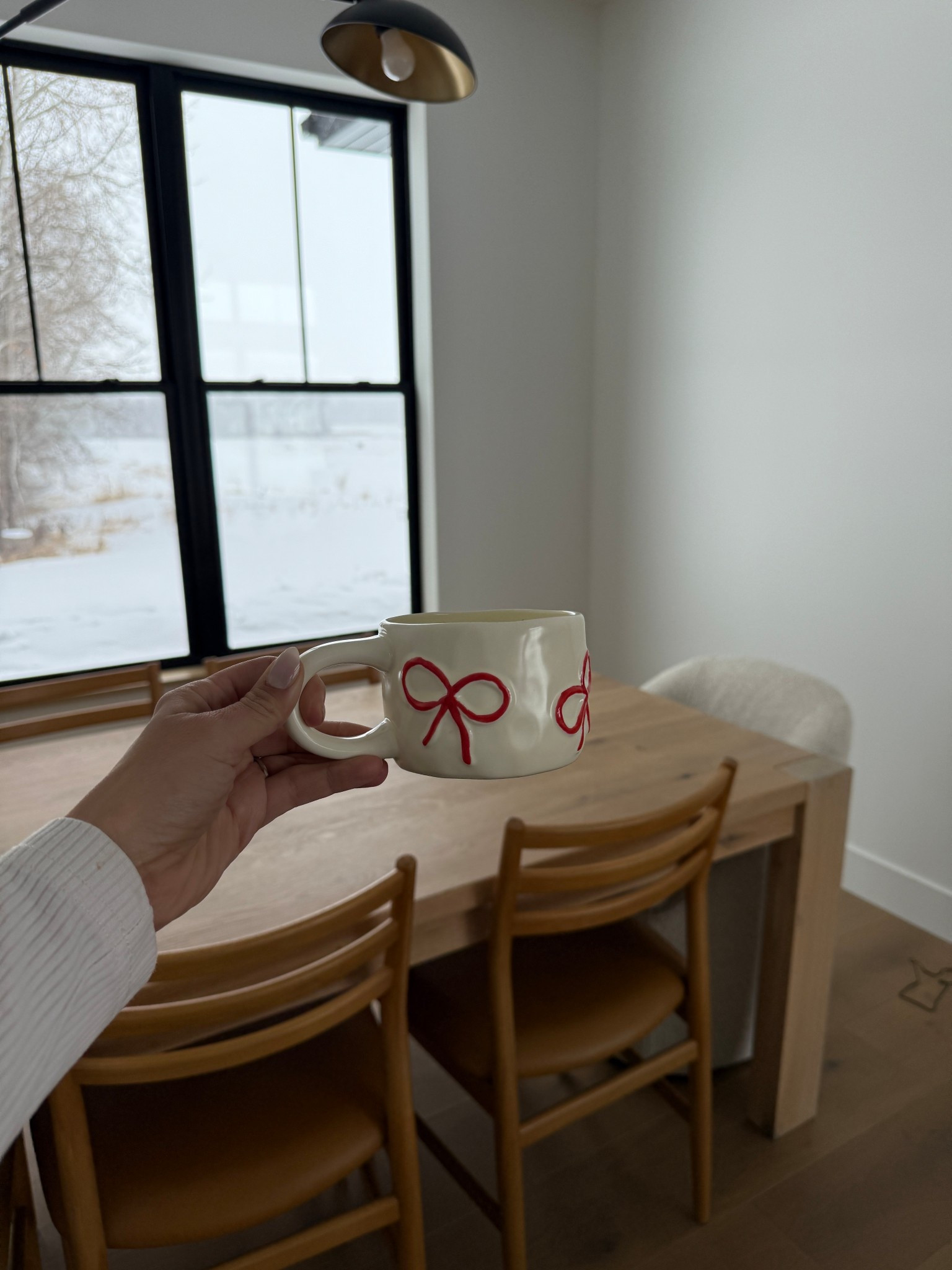 Cutest bow mug from Amazon! 

#LTKHoliday #LTKGiftGuide #LTKHome