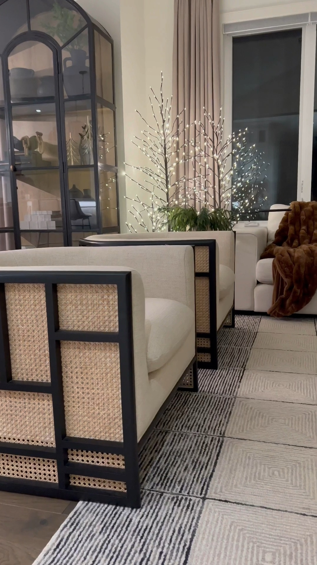 These lit trees come in a set of 3 and can be styled in various ways even outside! 💕
Scroll below to shop everything in this pic! 😊
#LTKVideo

#LTKHome #LTKStyleTip