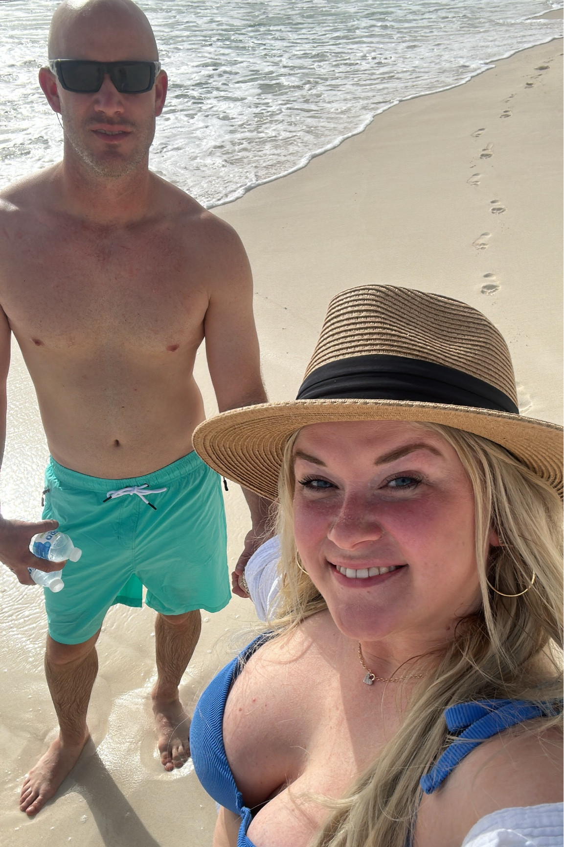 Bikini is on major sale! Jeremy is wearing a medium for reference! I’m wearing a large bottom, but should have got a medium for a tighter fit on the butt. Top fits true to size and I’m wearing a 36DD!

Mexico vacation, beach vacation, swim suits , Abercrombie, bikini, large , 36DD



#LTKSaleAlert #LTKPlusSize #LTKMidsize