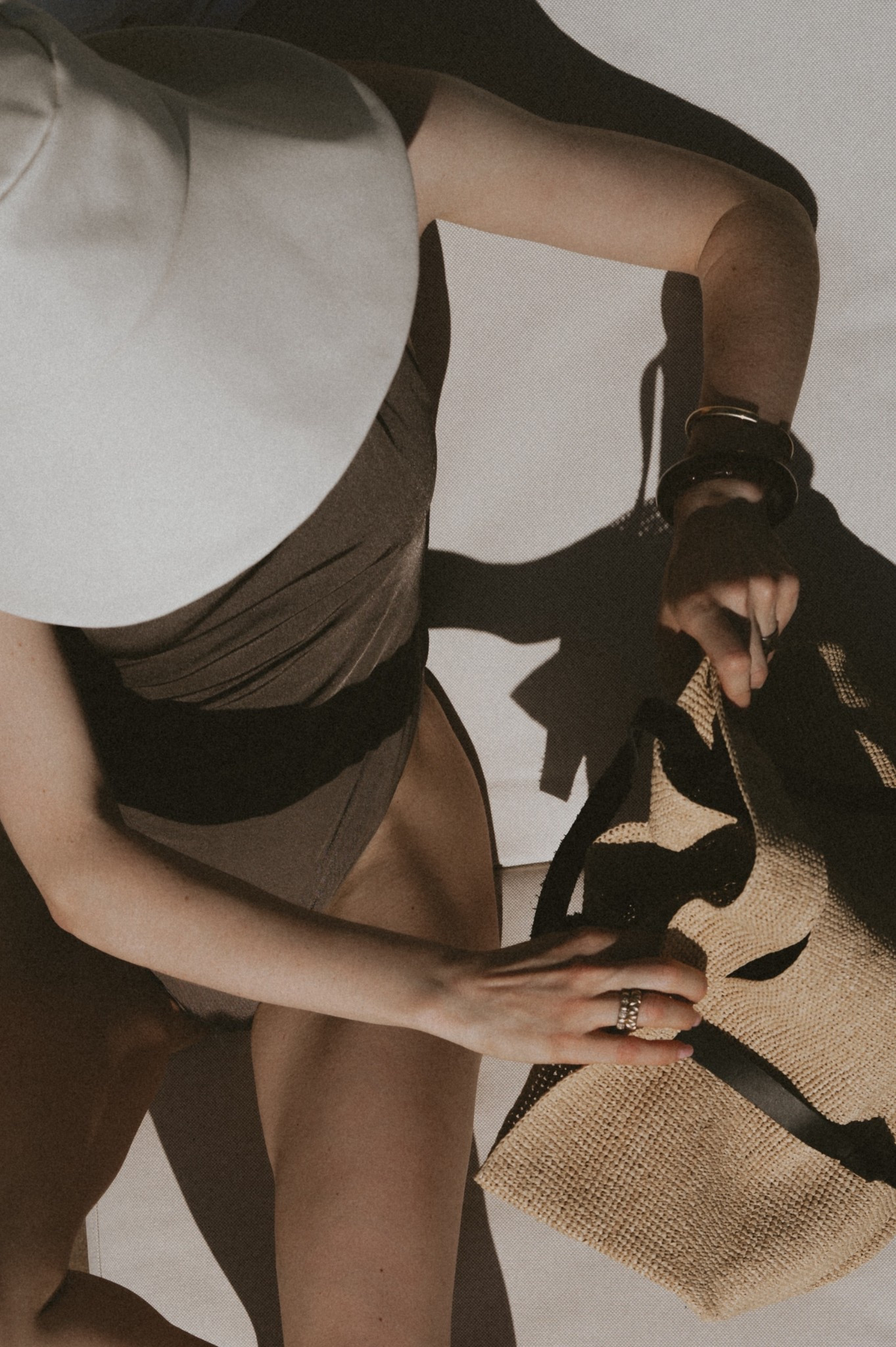 So stoked and happy to have a chance to work with Janessa Leonè: I’ve always loved my pieces from this brand and this time I got The Tanner bag as a gift 🎁 and I can already see how this is the best seller. More details to come, going back to work on my tan, in the meantime make sure to take advantage of the limited time campaign & use the code TANNER75 for $75 off of the bag (I linked it directly from Janessa Leoné website along with my other faves). 

#LTKSaleAlert #LTKSwim #LTKItBag