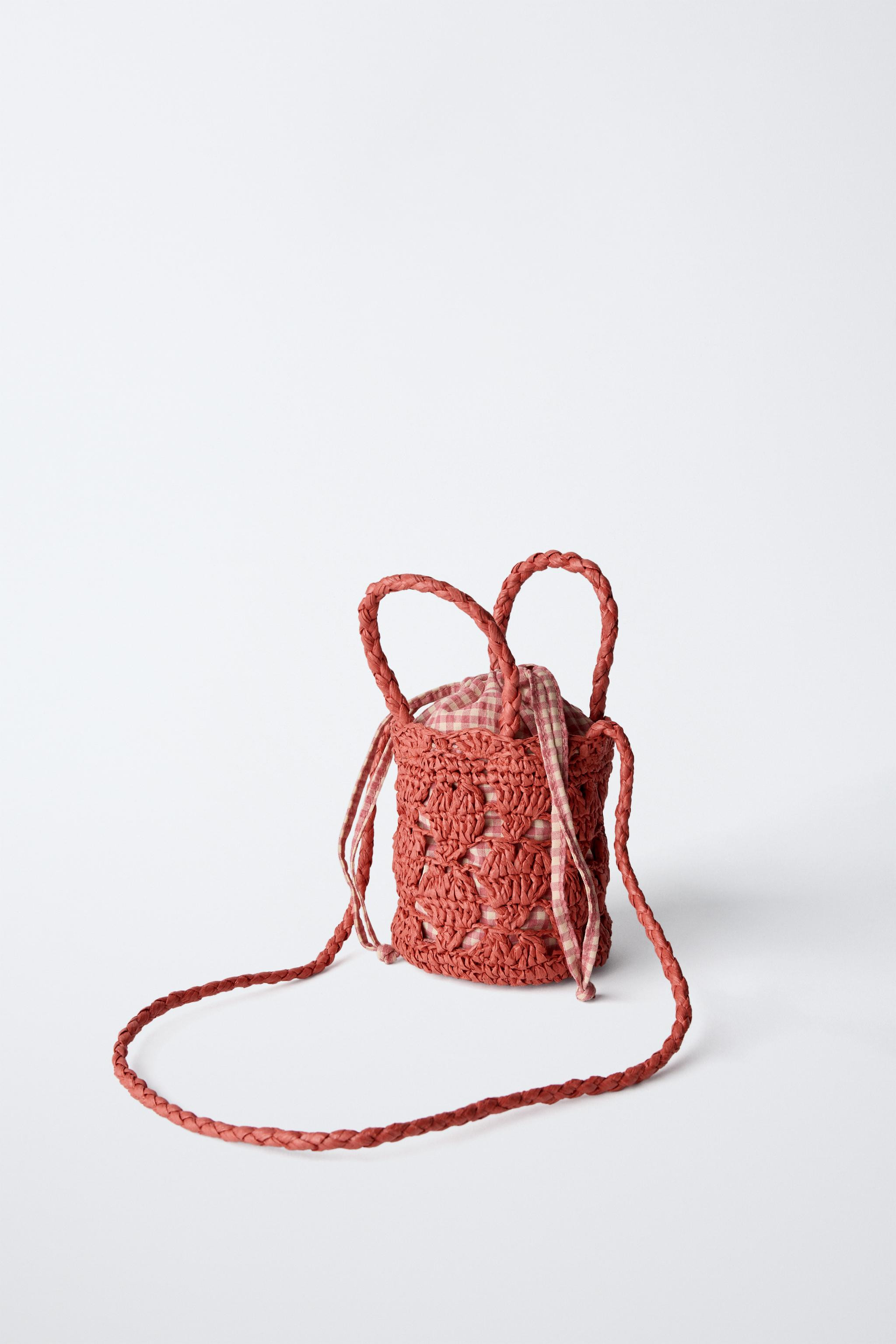 RAFFIA HEART BUCKET BAG | Zara UK