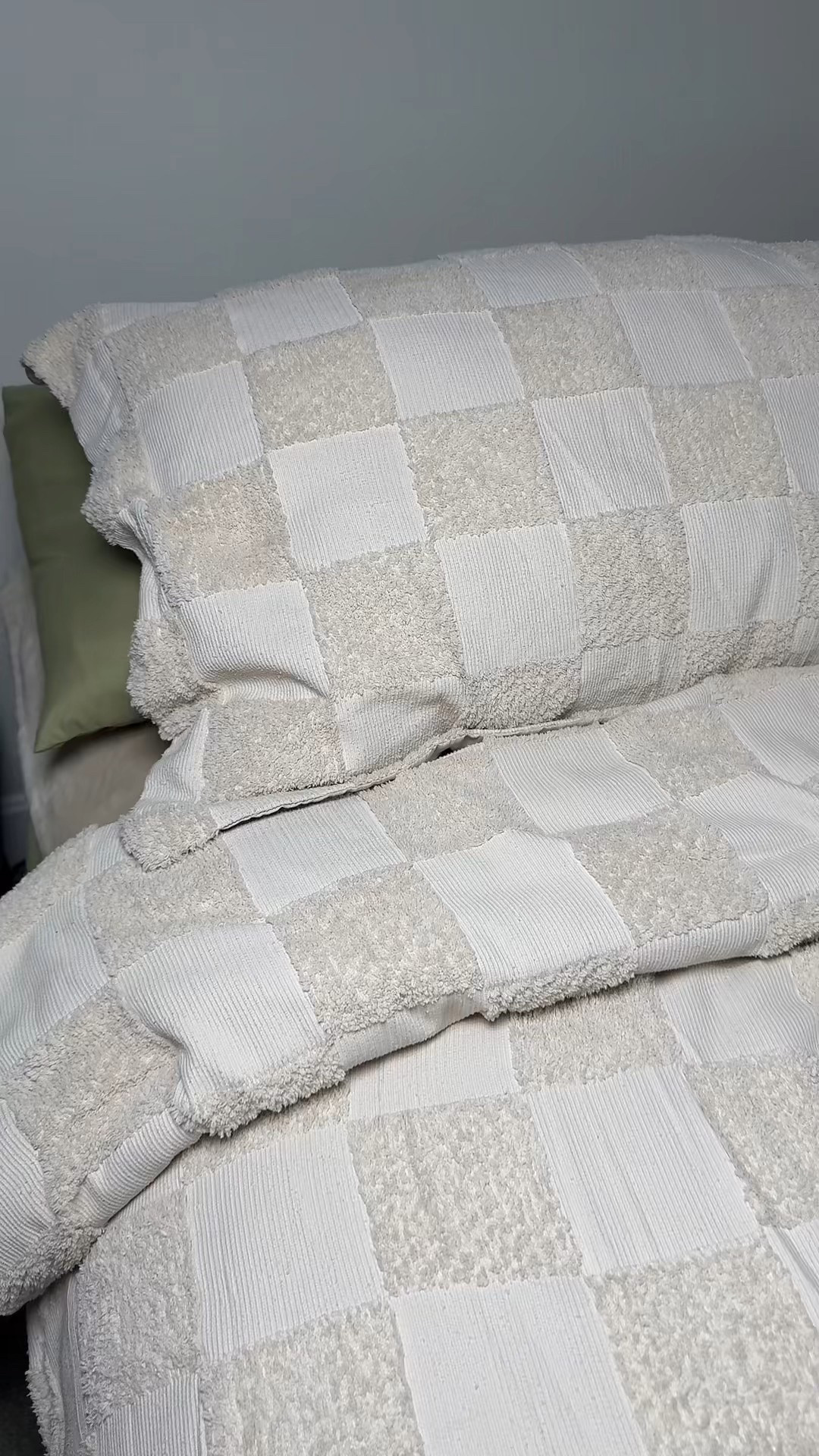 Love love love this comforter set 

#LTKdayinmylife #LTKHome #LTKmomlife