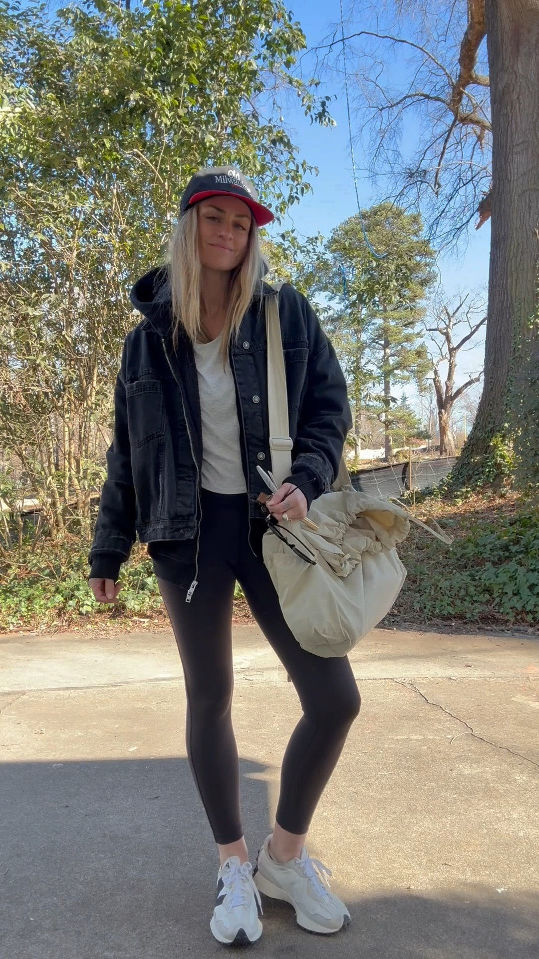 transition fit: gym >> school pickup 👏 

#LTKmomlife #LTKootd #LTKdayinmylife