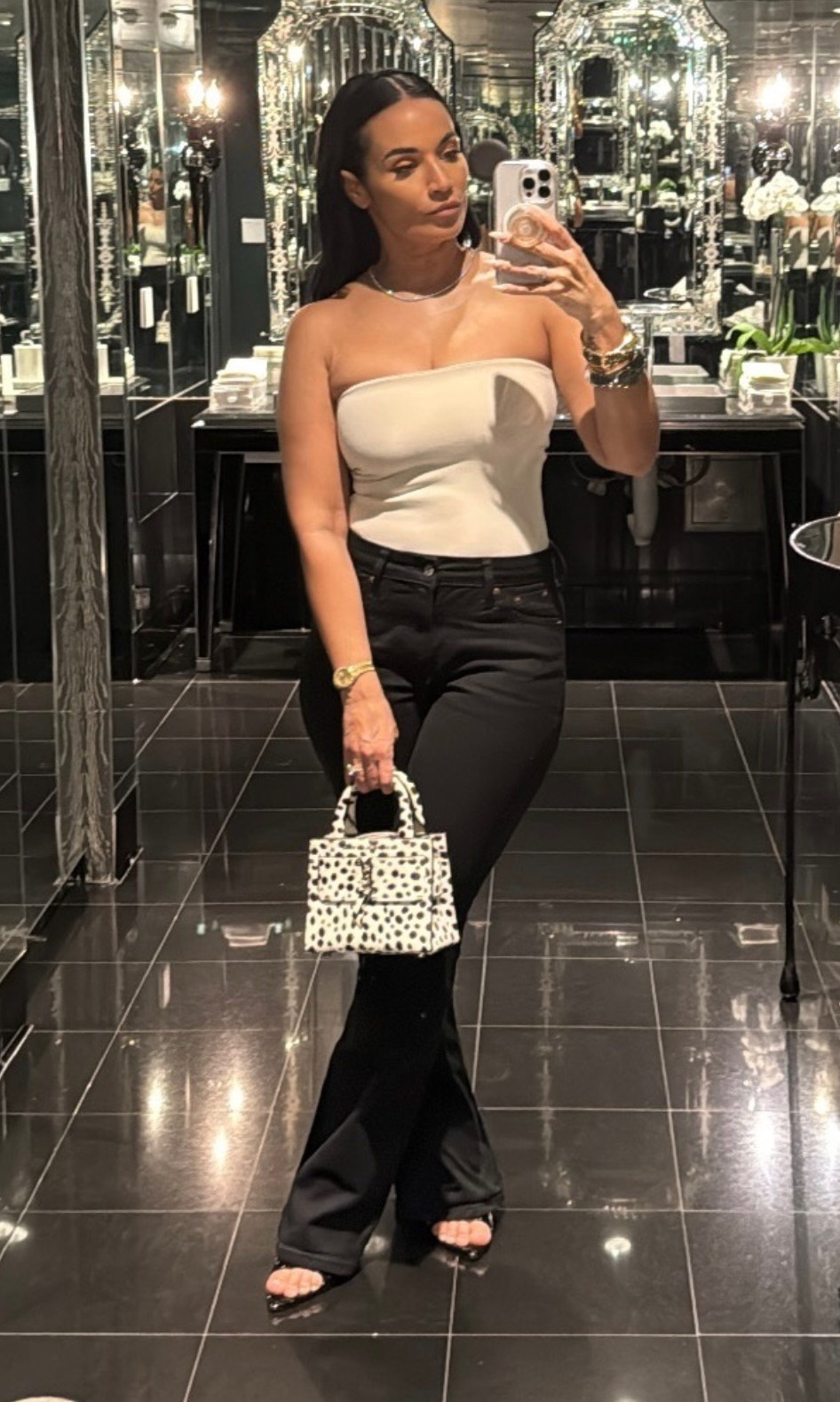 Top @Zara (linked similar) 
Bag @Blackwood (linked similar) 

#LTKgrwm #LTKootd