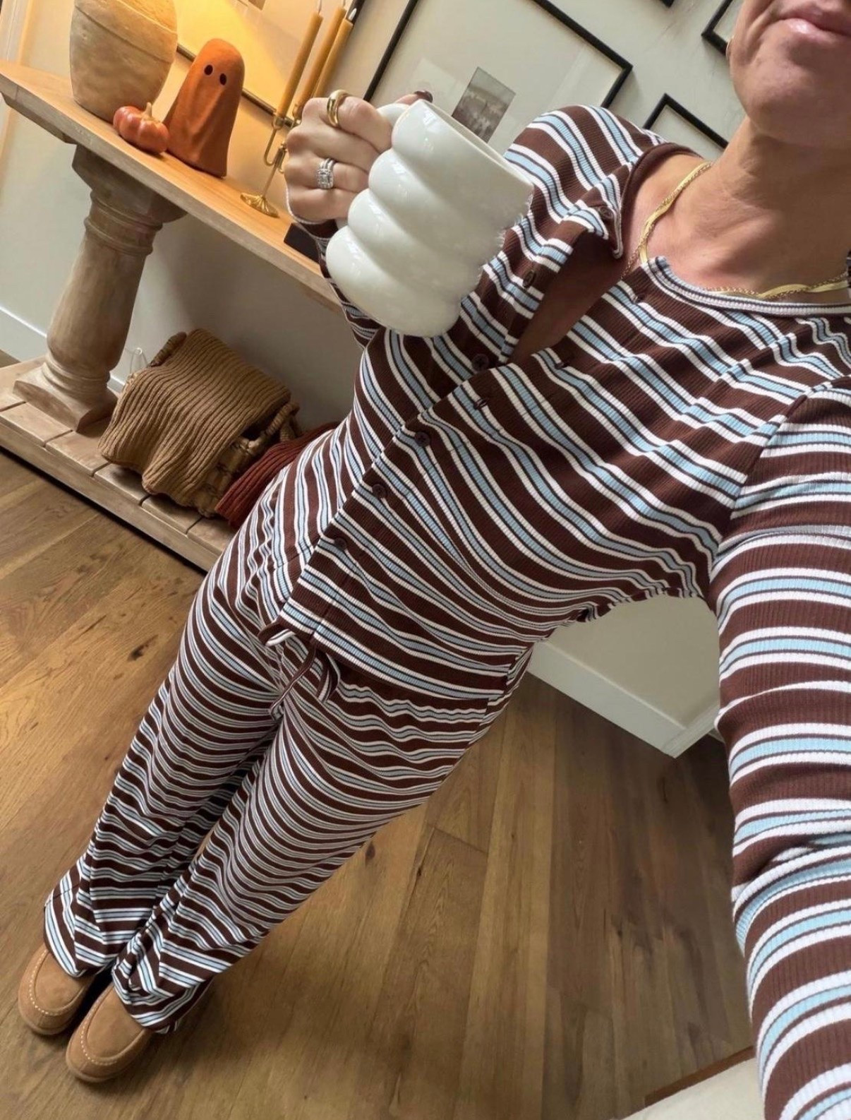 The cutest stripes 🤎