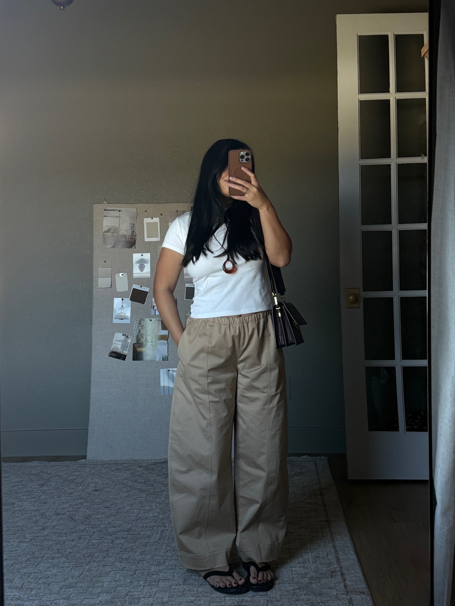 Loving these new Aritzia barrel pants!!! Wearing a size medium!  

#summerfashion #outfitideas #casualoutfit

#LTKSeasonal #LTKootd