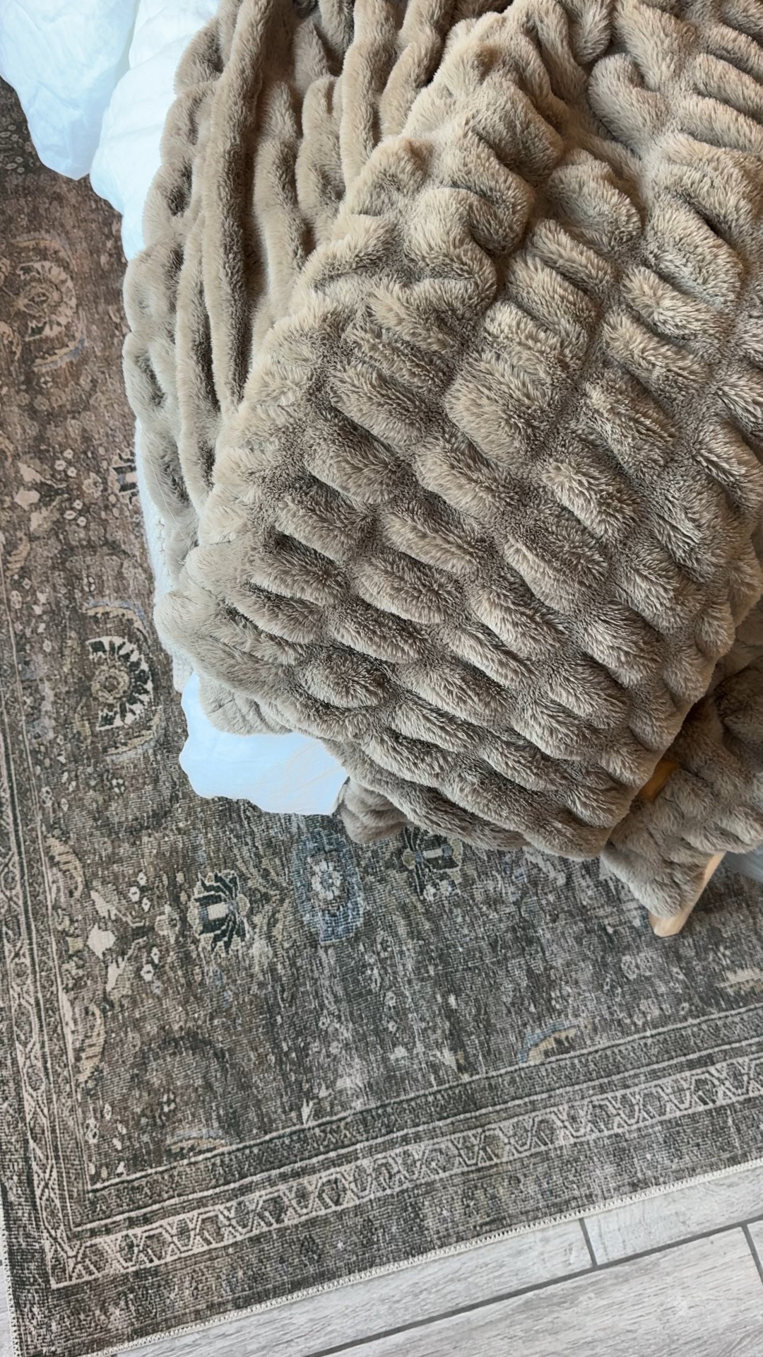 FLASH SALE 🤍

Our bedroom rug is 25% off right now on Amazon! This is the one piece that made the room feel finished, I always recommend adding a rug to your bedroom for a cohesive look.

Grab it while it’s marked down!!

#LTKHome