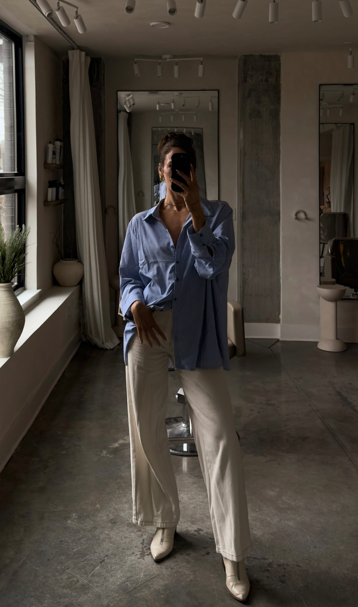 Wearing an older favorite boot — linked the closest similar versions