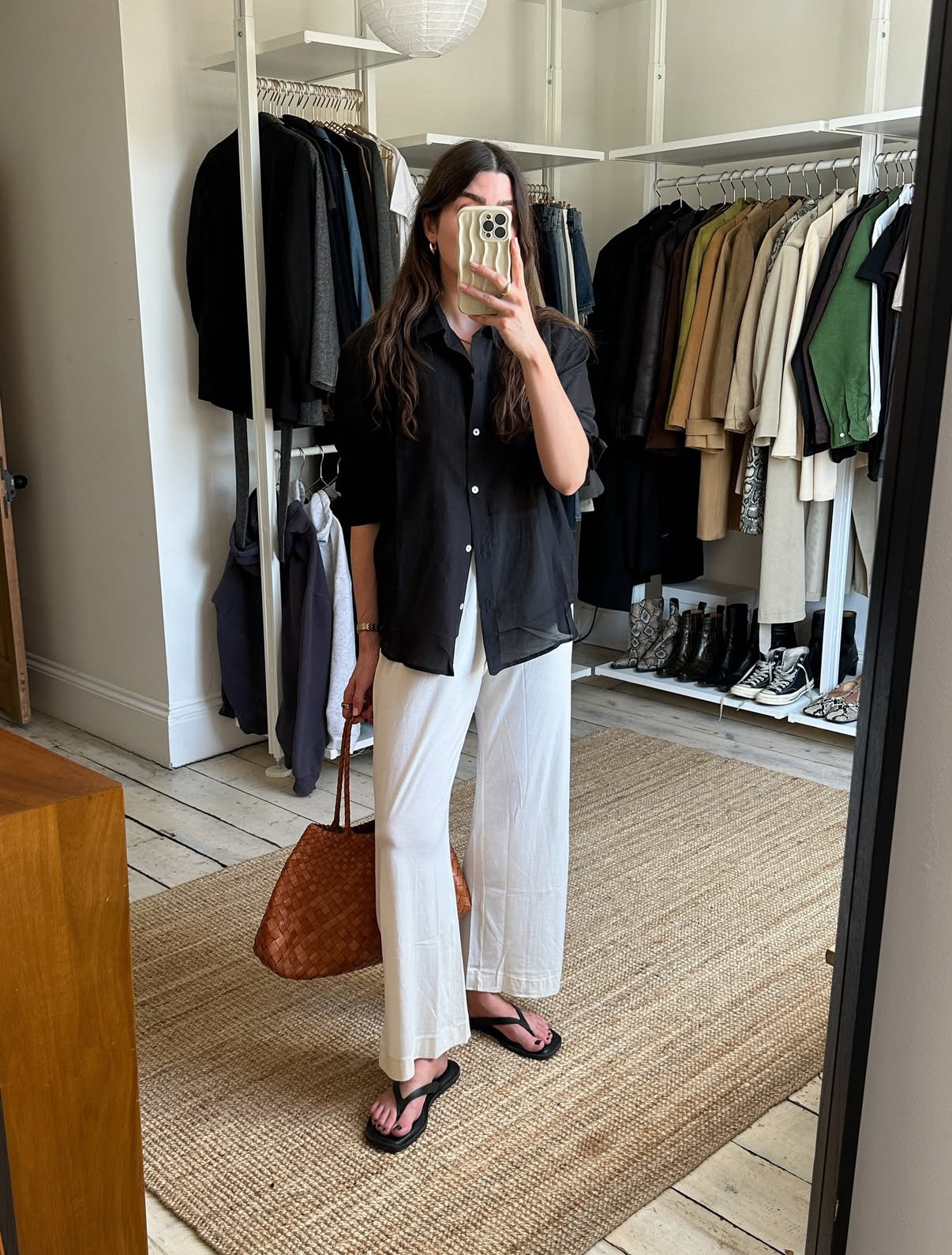 Light and breezy monochrome black and white linen look for working from home or effortlessly casual workwear 

#LTKsummer #LTKstyletip #LTKworkwear