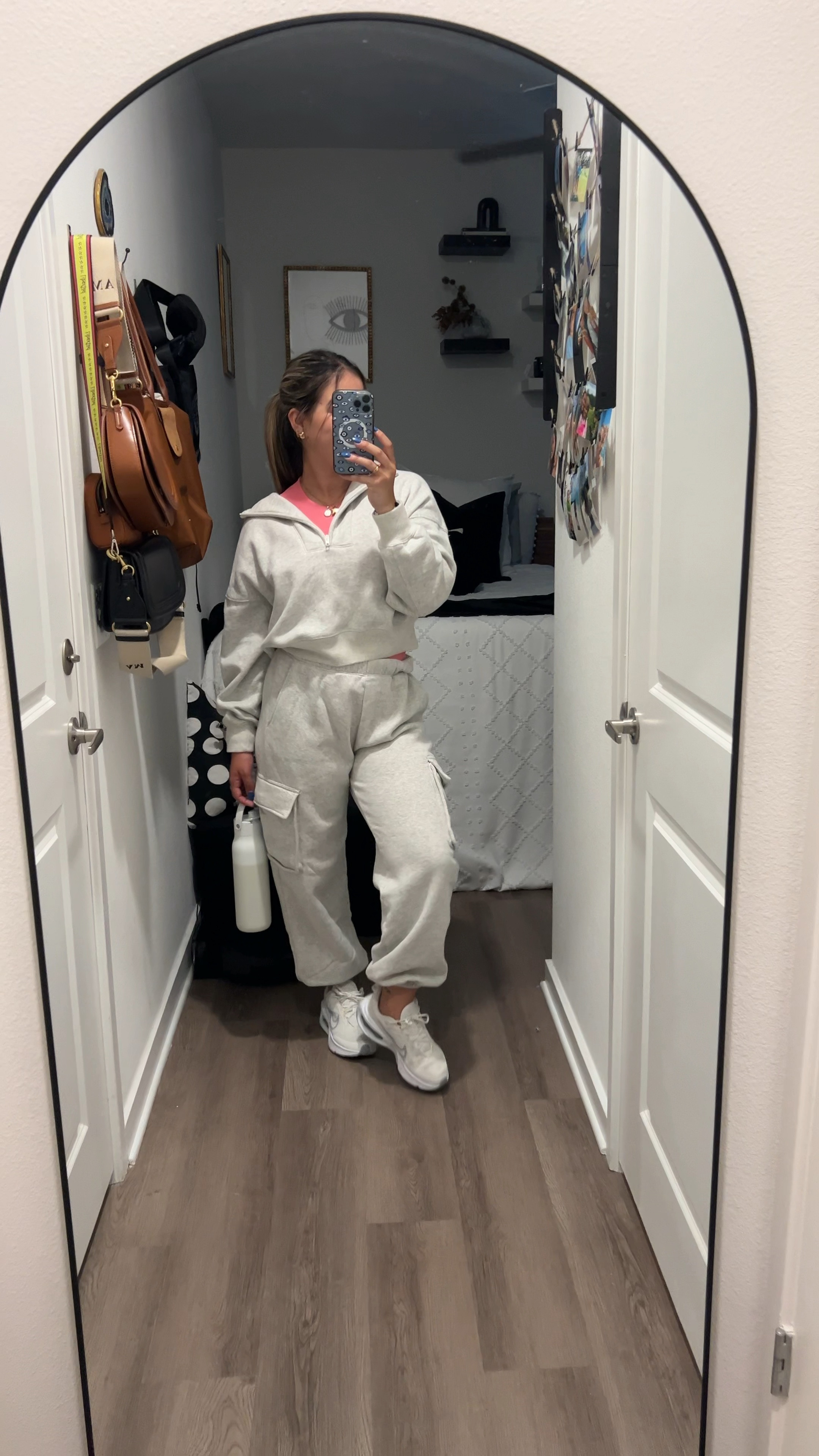 Cute university set💗✌🏼✨ 

abercrombie, sets, cute, comfy, university, college, on campus 

#LTKVideo #LTKstyletip #LTKfindsunder100