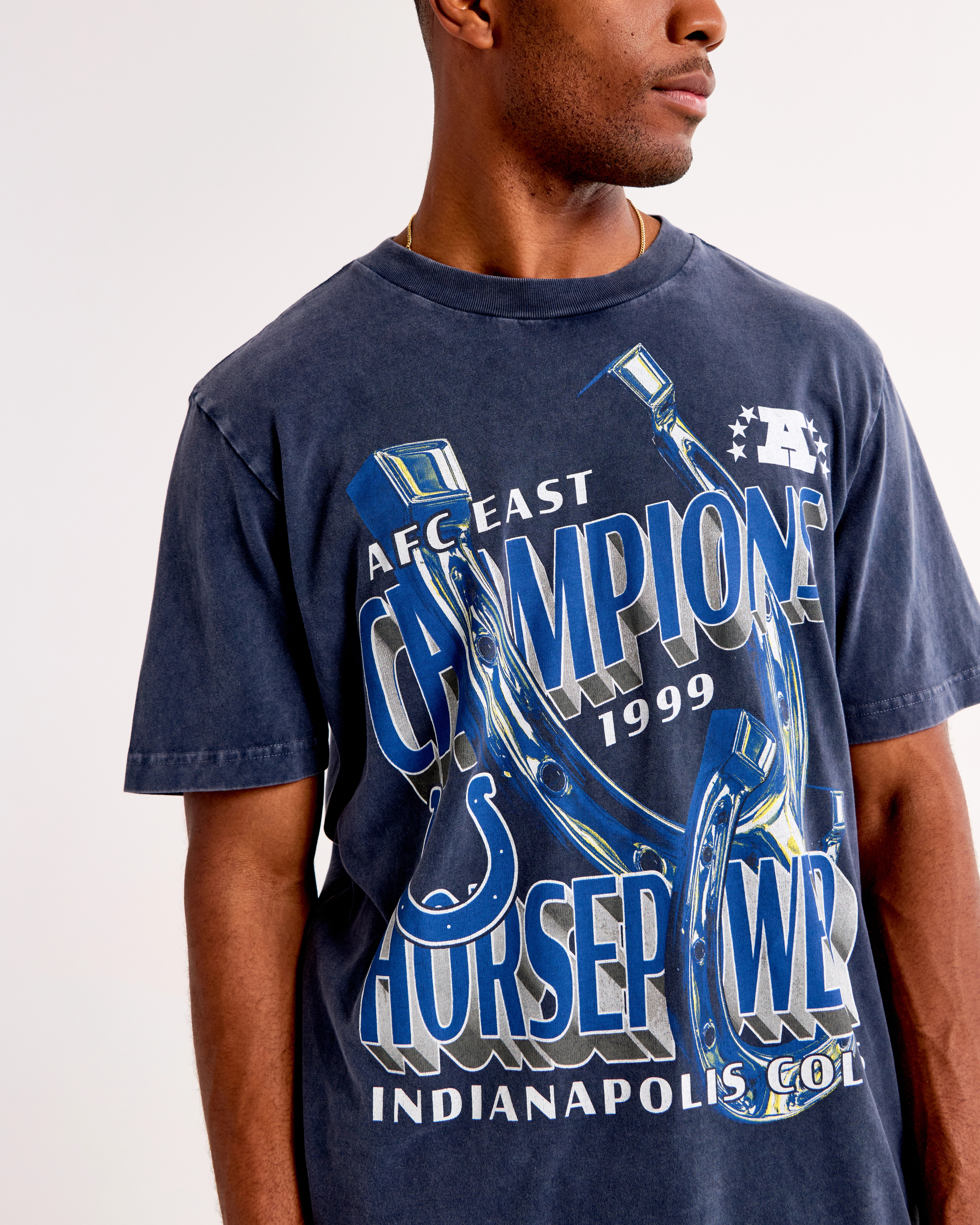 Indianapolis Colts Vintage-Inspired Graphic Tee | Abercrombie & Fitch (US)