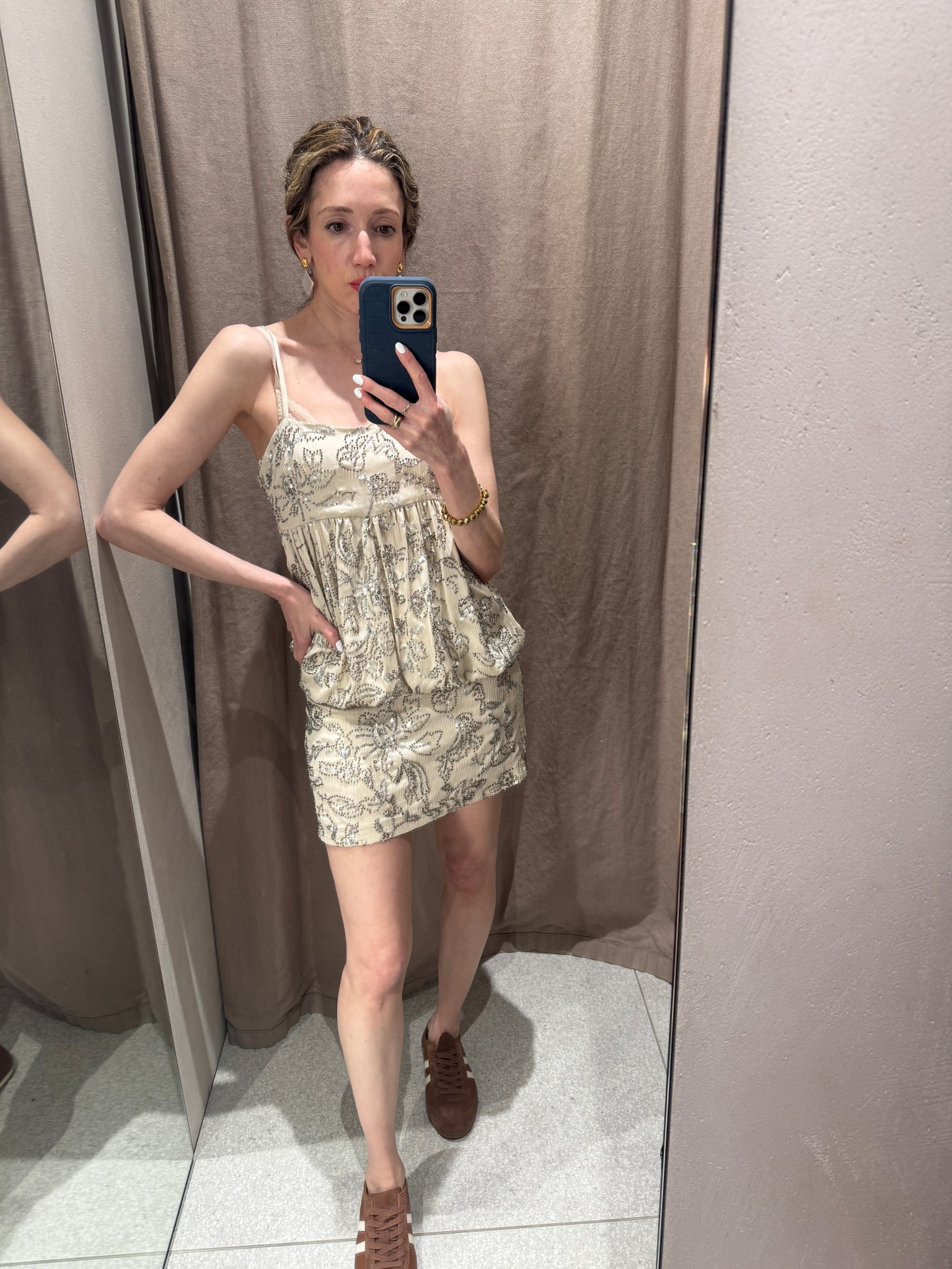 Sequin drop down waist from Zara

#LTKWedding #LTKFestival #LTKSeasonal