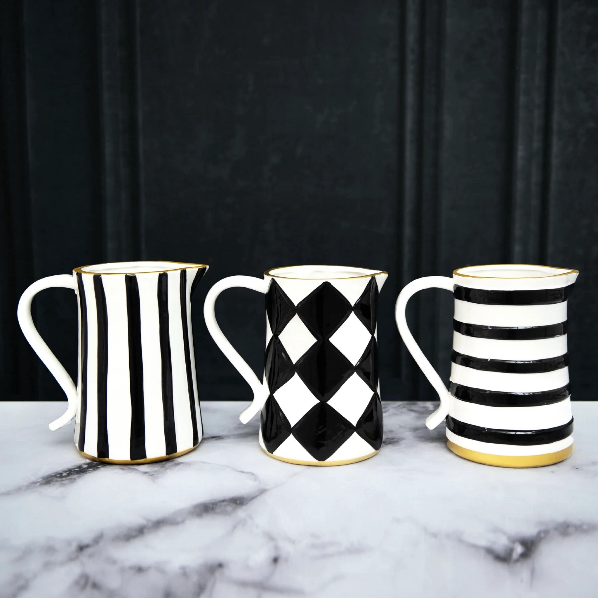 Fall home, fall decor, seasonal decor, kitchen, pitcher, black and white, water pitcher 


#LTKSeasonal #LTKStyleTip #LTKHome
