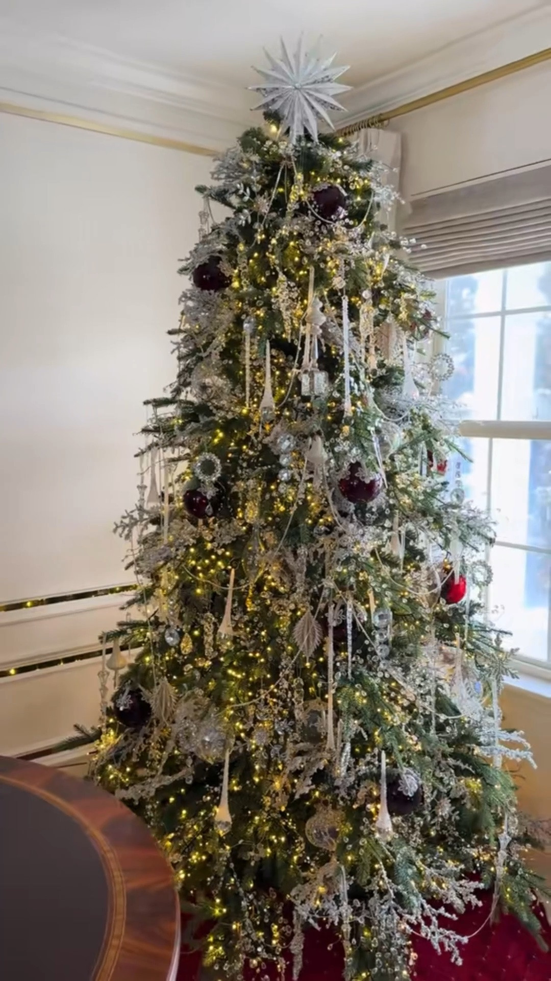 Crystal Christmas Tree with Burgundy! 

#christmastree #crystalchristmastree #burgundy #fozencrystalchristmasstree

#LTKSeasonal