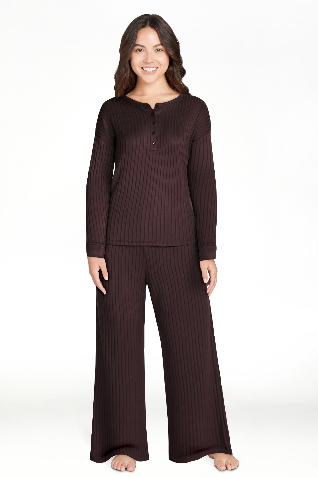 Joyspun Women's Cozy Lounge Collection Hacci Henley Top and Pants, 2-Piece Pajama Set, Sizes XS-3... | Walmart (US)