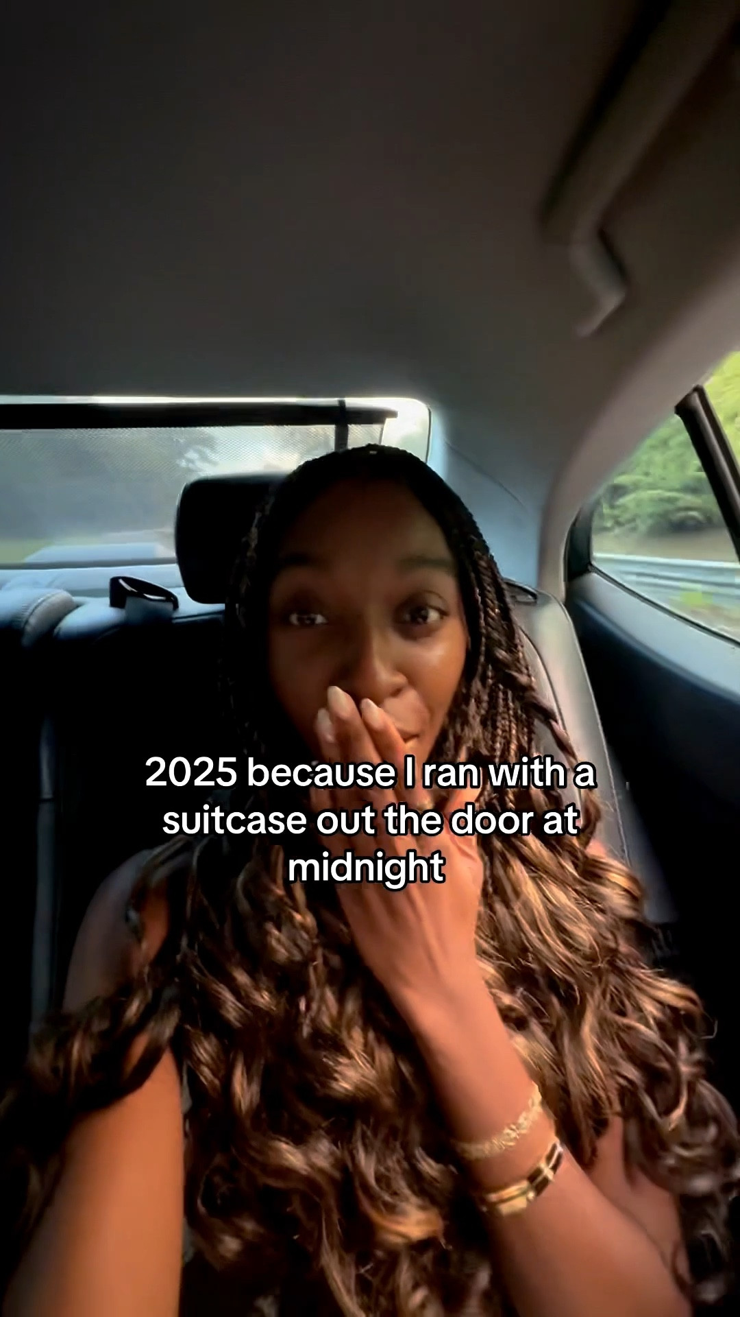 Life tip! Run out of your house on new years with a suitcase 

#LTKdayinmylife #LTKTravel