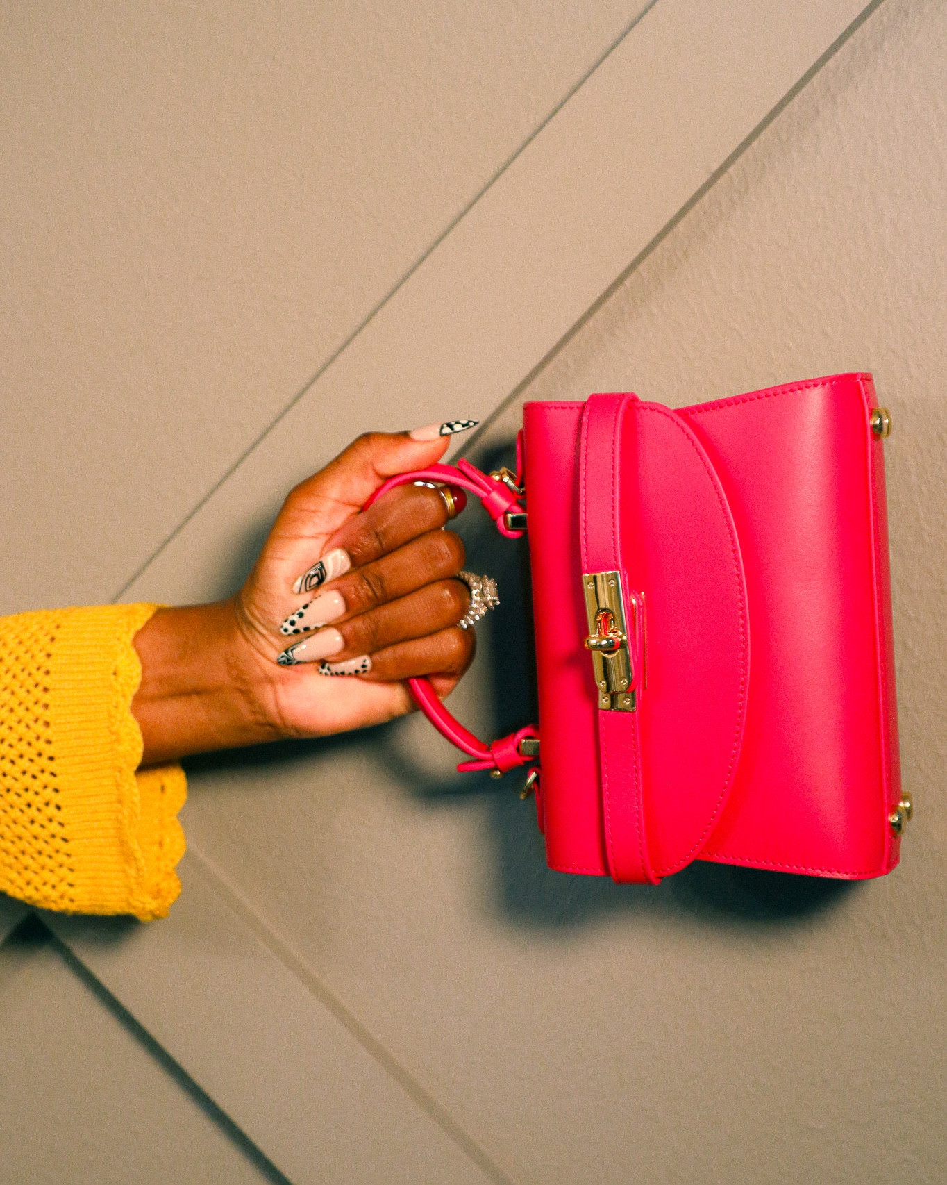 I can rock a bag, make a bag, and I stay in my bag. 👜 #BagLady



#NicoleMaysJackson #SpringStyle #WomenInFashion #ContentCreatorJourney #BlackGirlStyle  #TallGirlFriendly #SpringInBloom #BoldAndBlessed #FaithAndFashion #CreatorCommunity  #HoustonInfluencer

#LTKTravel #LTKSummerEdit