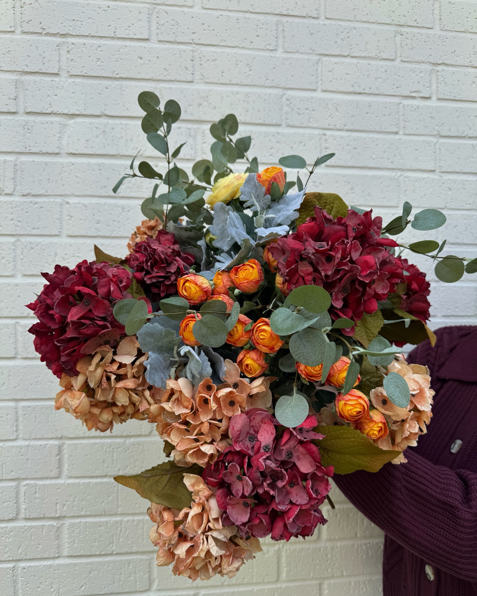 Amazon’s fall foliage is so good, love the hydrangeas and lamb’s ear🌿🧺🍯 thestyledseason, fall florals, stems, Amazon foliagee

#LTKSeasonal #LTKhome #LTKstyletip