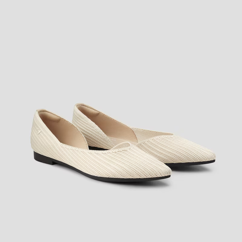 Pointed-Toe Flats (Melia) | VIVAIA