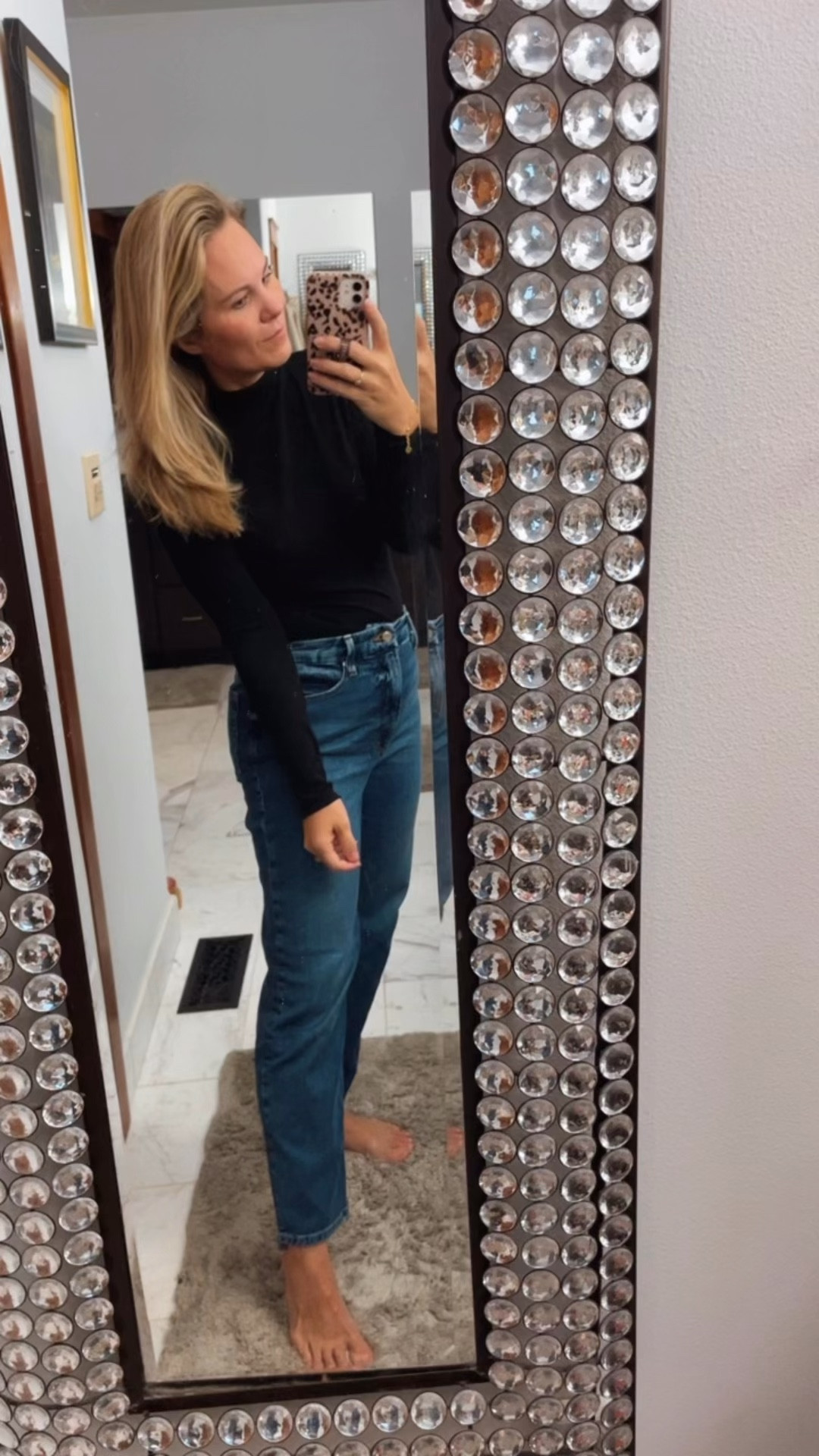 After watching love story I definitely wanted to share this black cardigan because it’s so good for a casual elegant, easy basic that looks so good dressed up with a trenchcoat or just keep it simple as it is but such a perfect piece ￼#LTKspring

#LTKdayinmylife #LTKgrwm