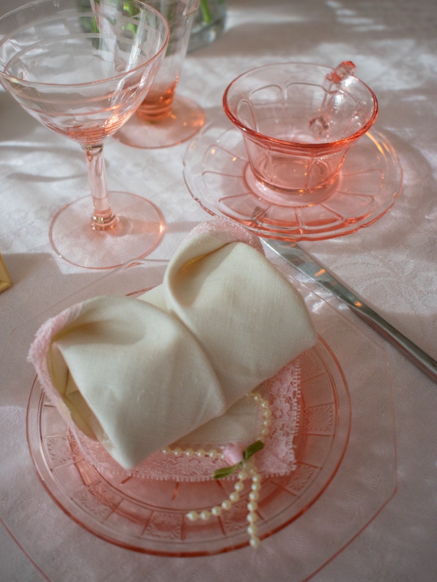 Vintage Valentine 💖

Intentional gifts to host or give in sustainable style! Shop our super sweet collection now ✨

Ft. our pink great depression glassware, vintage red barware, vintage brass + everything you need to decorate your table this Valentine’s Day ✨

#valentinesday #vintage #valentine #valentinesdaygift #vintagetablescape #valentinesdecor

#LTKValentine #LTKSeasonal #LTKHome