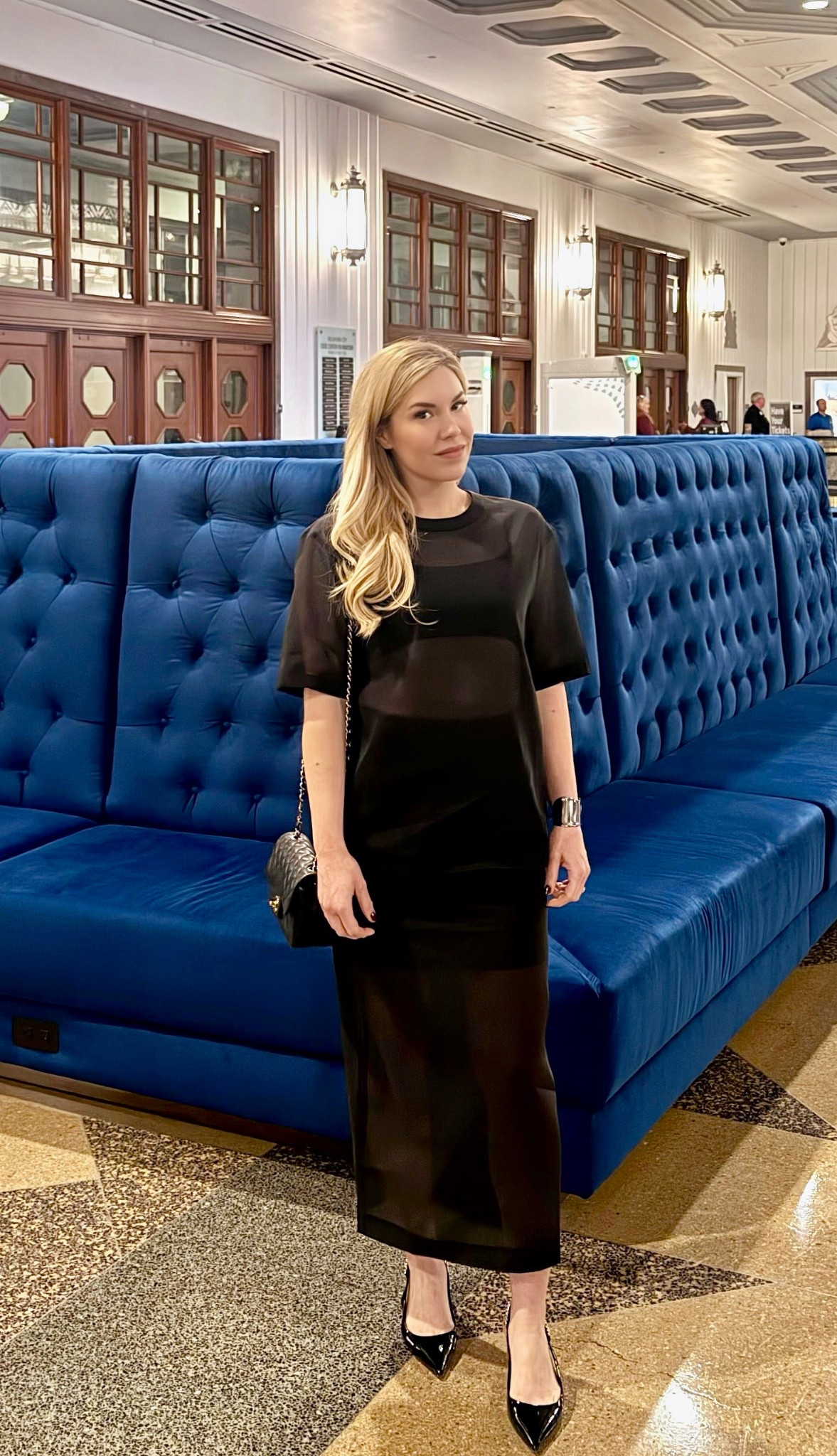 Sheer organza set (runs small - wearing the 2 in the skirt and I usually wear a 0)

Love that you can style these pieces so many different ways. Have already worn the shirt with jeans.

#LTKootd #LTKdayinmylife