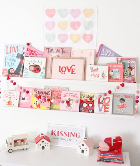 Valentine’s Day Kids Book Shelf

Kids books / valentine books / love books / board books / 

#LTKhome #LTKkids #LTKSeasonal