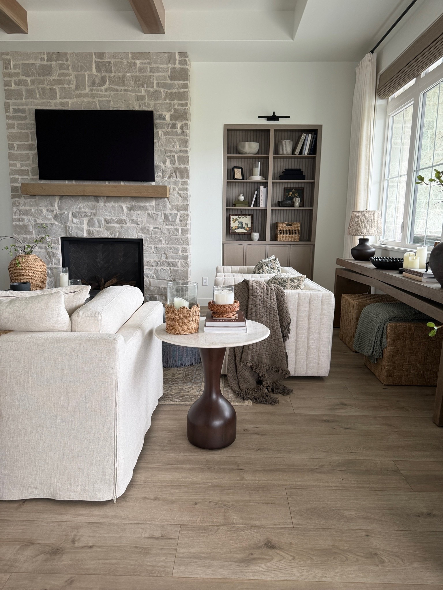 #ad I recently added this marble table to our living room and I’m in love 😍 The prettiest creamy color + wood base. @Wayfair #wayfairpartner #wayfair #wayfairpicks

#LTKHome #LTKSaleAlert