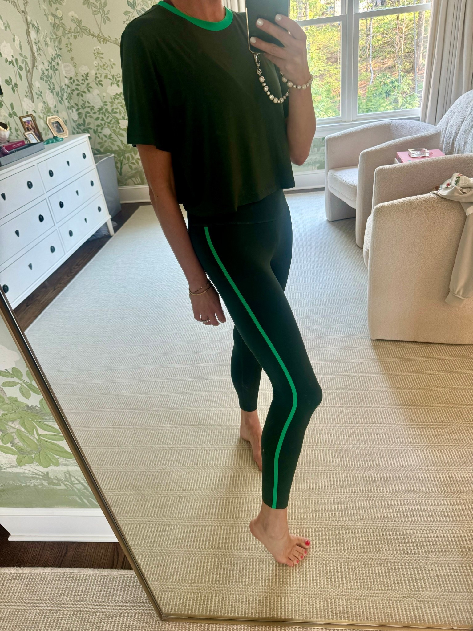I forgot how much I love this brand, size M in top, XS in bottoms, matching set, barre style 

#LTKdayinmylife #LTKActive #LTKootd