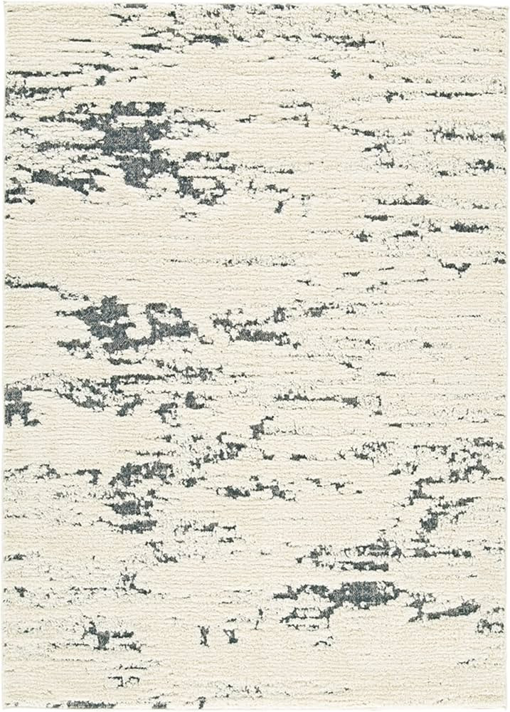Signature Design by Ashley Addylin Bohemian High Pile 5'3' x 7'3' Area Rug, Beige, Blue & Gray | Amazon (US)
