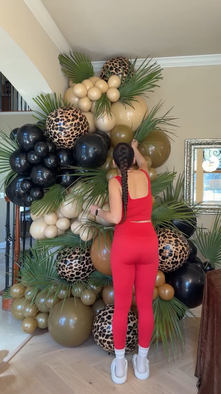 Started in leggings and a vision… ended in leopard print and a whole birthday mood. 🎈✨

Reminder: You’re allowed to build your own magic. The celebration hits different when you create it yourself.

This reel is your sign to stop waiting for perfect conditions — start where you are, use what you have, and watch it come together beautifully.

From setup to glow-up. Birthday edition. 🐆🥥🥂🌿