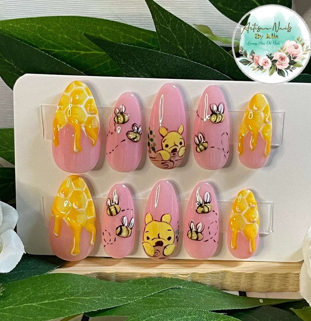 POOH’S FAVOURITE - Gel Press on Nails - Set of 10 Winnie the Pooh 3D Nails - Made to Order - Di... | Etsy (US)