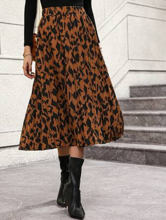 SHEIN VCAY Allover Print Flare Skirt | SHEIN