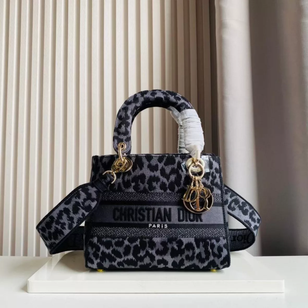 dhgate dior bag