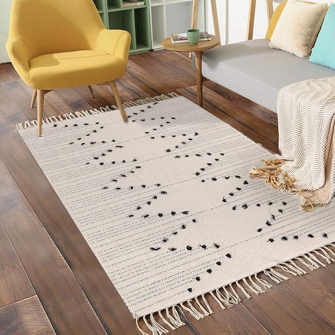 Moroccan Cotton Area Rug 2.3' x 5.3', KIMODE Woven Fringe Throw Rugs Cream and Black Tassels Mode... | Amazon (US)