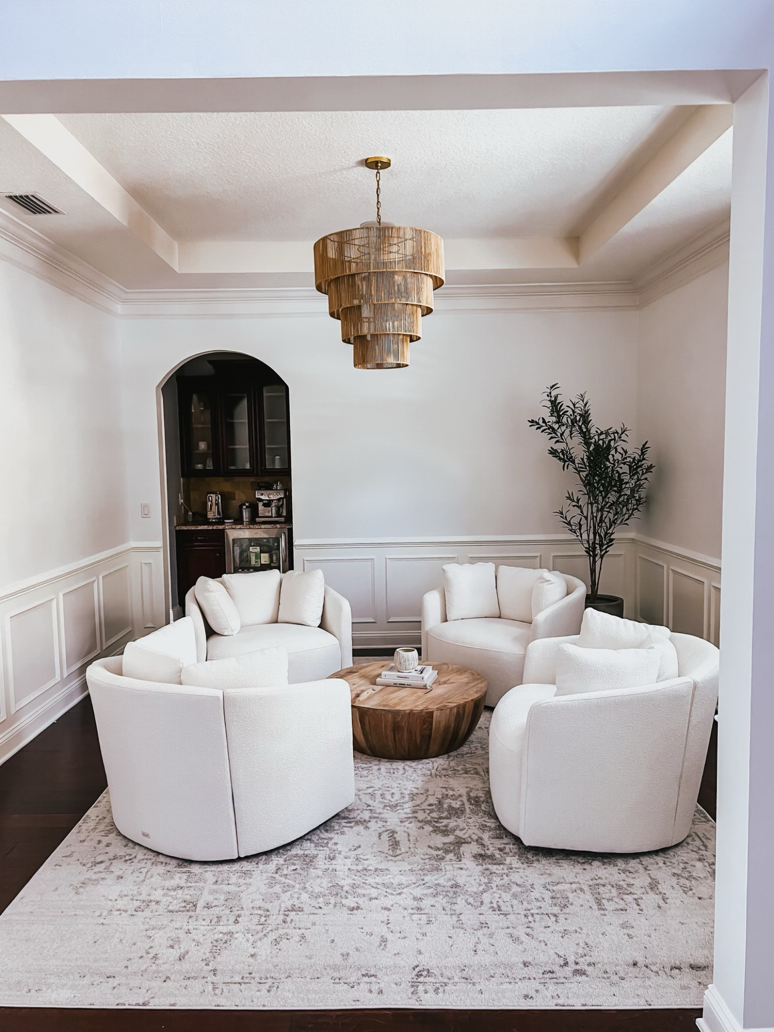 Wayfair favorites in our living room 🤍

#LTKSaleAlert #LTKHome #LTKxWayfair
