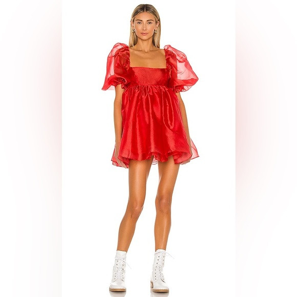 Red selkie puff dress size small. Only worn once. In excellent condition. | Poshmark