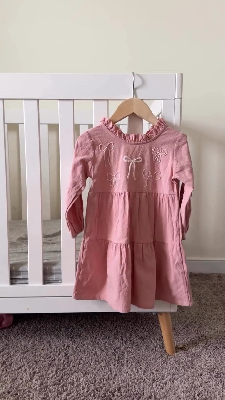 When I bought this pink dress I knew it was going to turn into one of my favorite projects 🎀 the bows added a whole new level of cuteness. 🫶🏻 perfect for the Valentine’s season 🥰

Comment BOWS for the link to the stickers and the dress